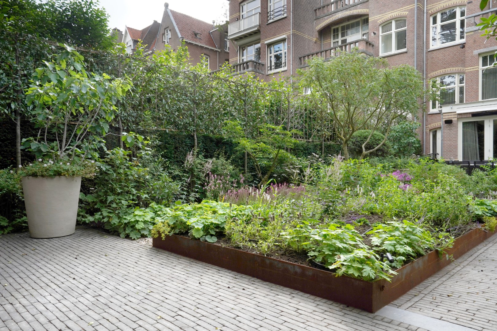bloemen in tuin