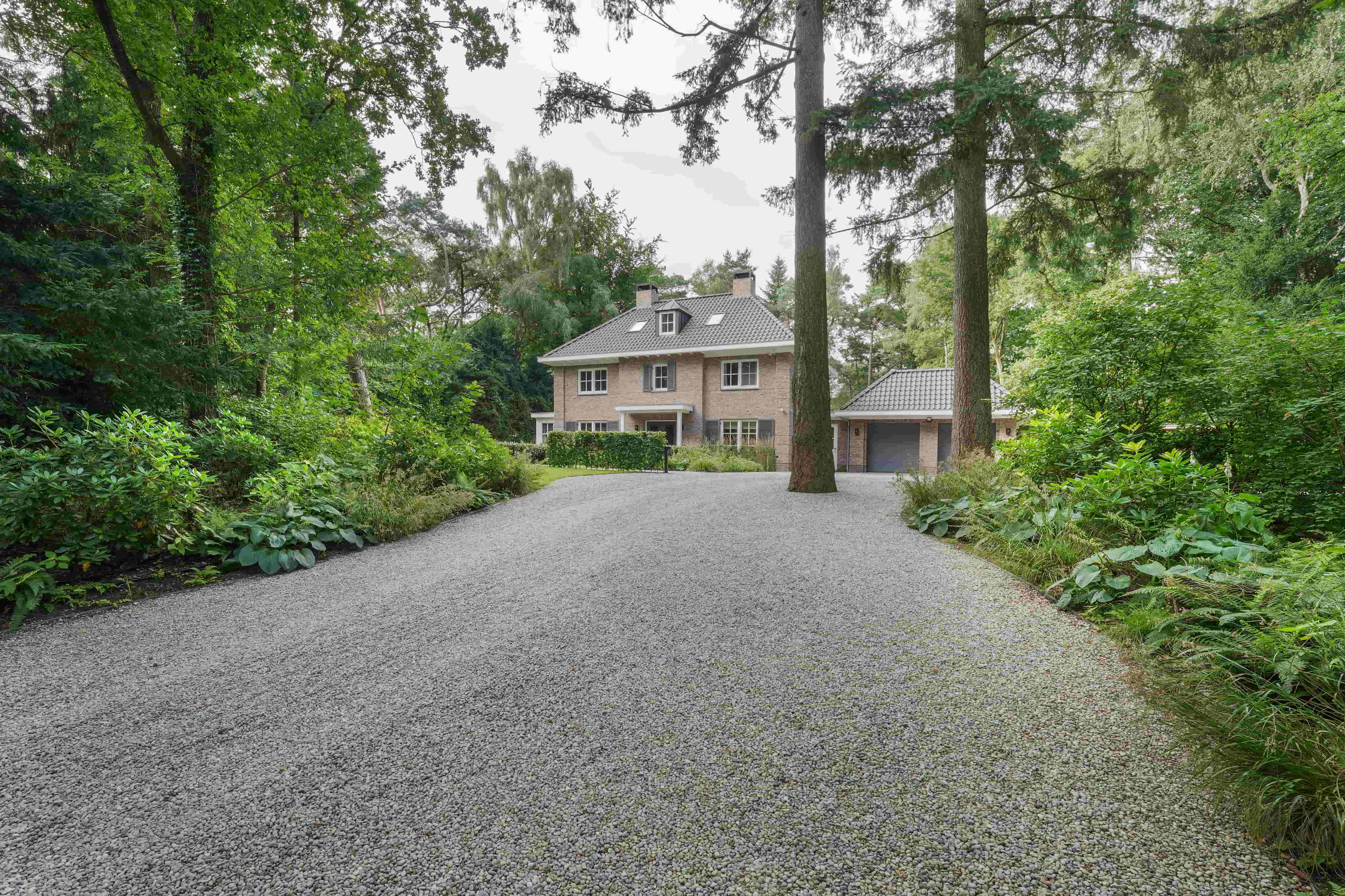 villa met oprit