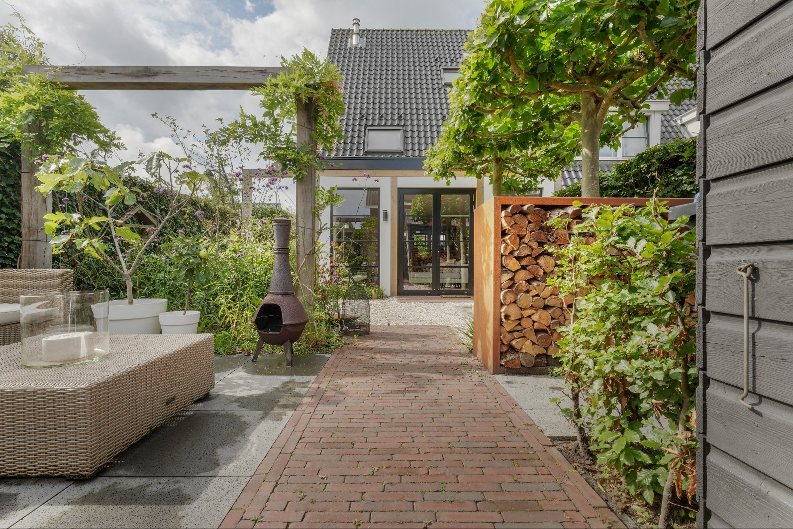 pergola in tuin