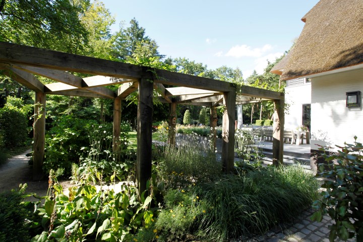 pergola in tuin