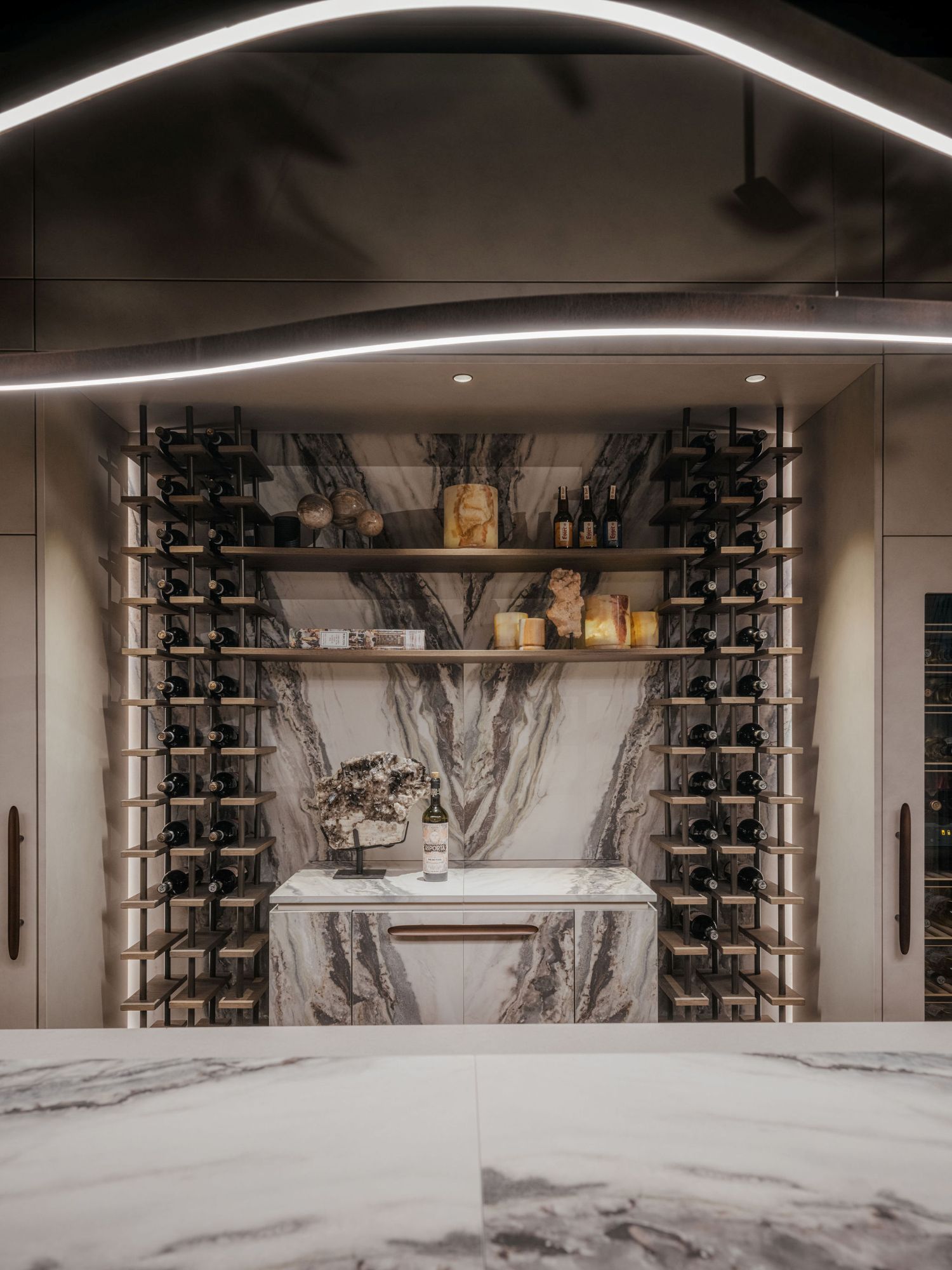 luxe wijnkast