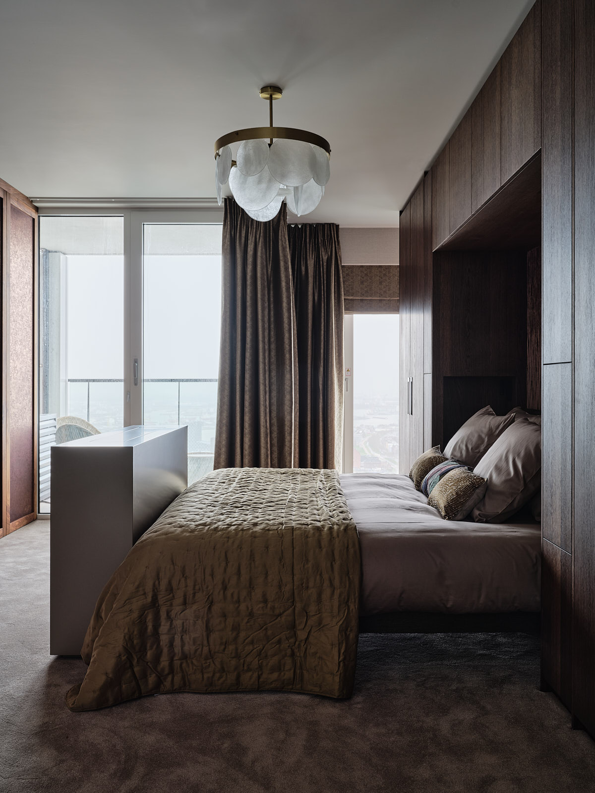 luxe bed