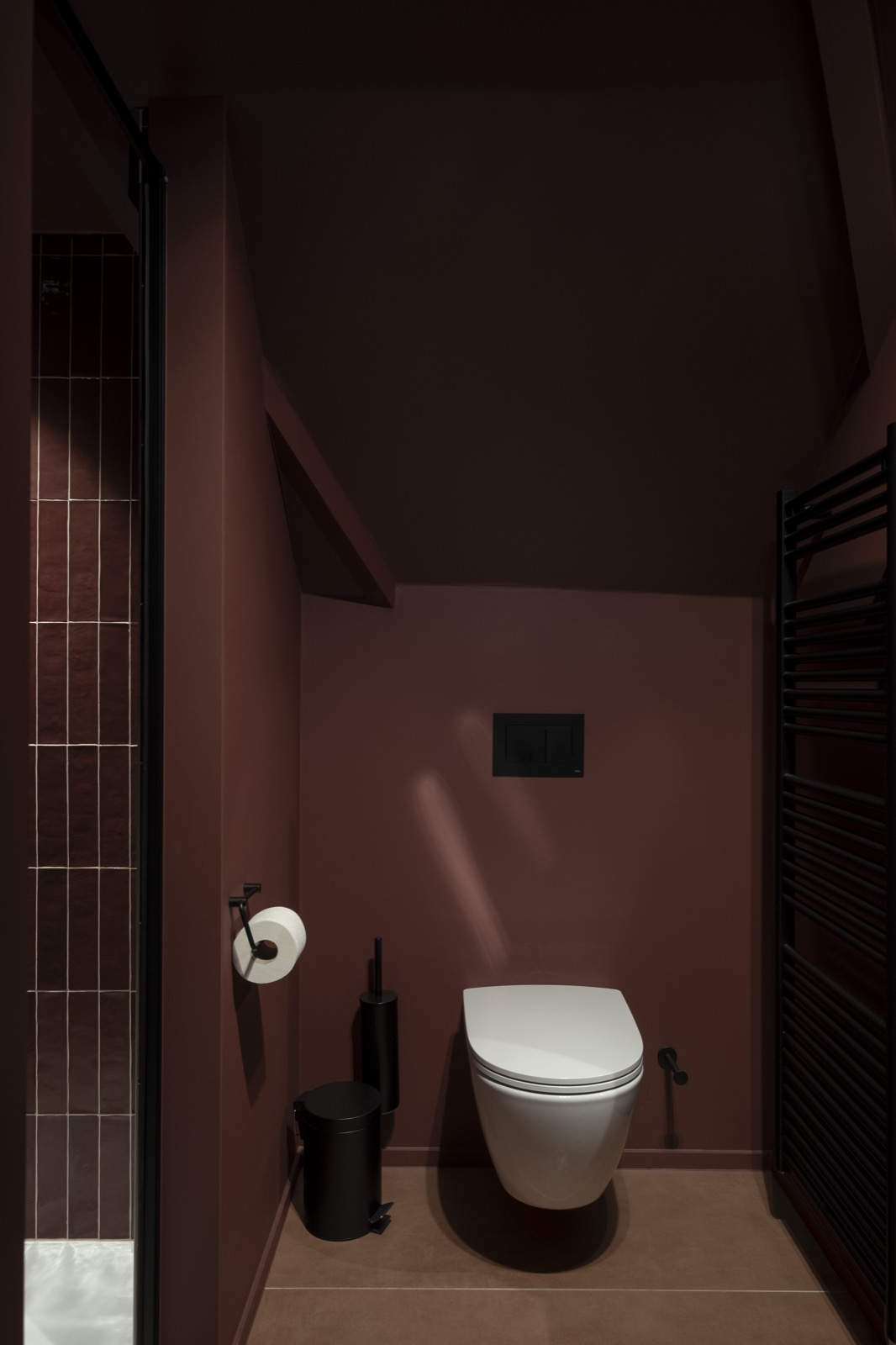 luxe toilet