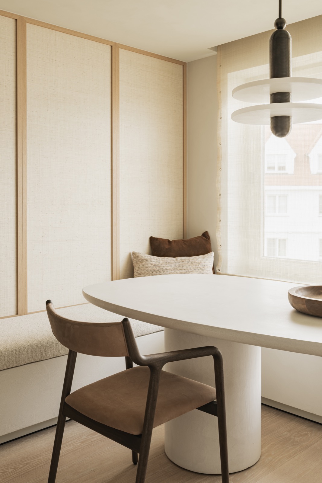 luxe eettafel met stoelen
