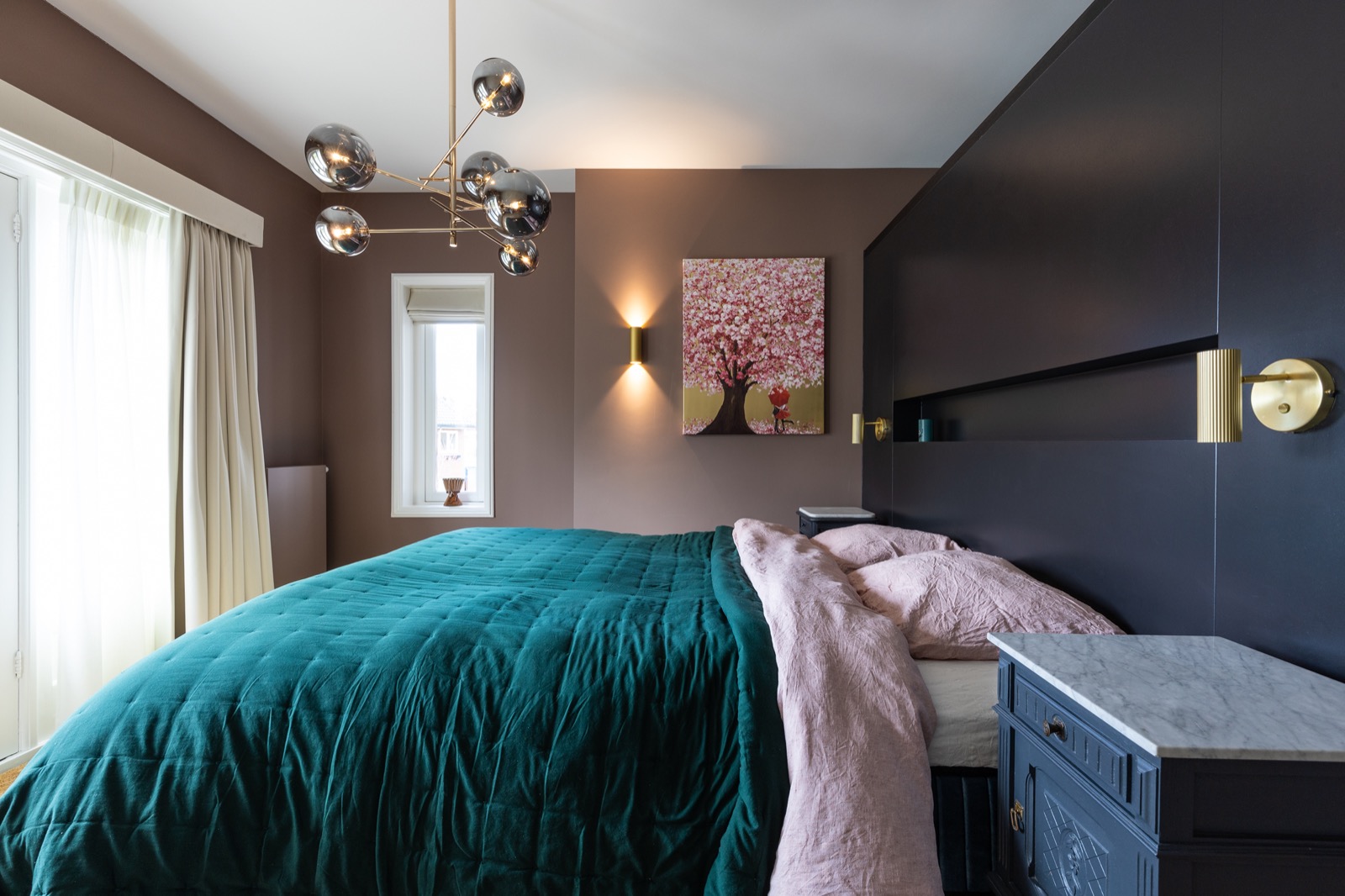 slaapkamer met luxe interieur