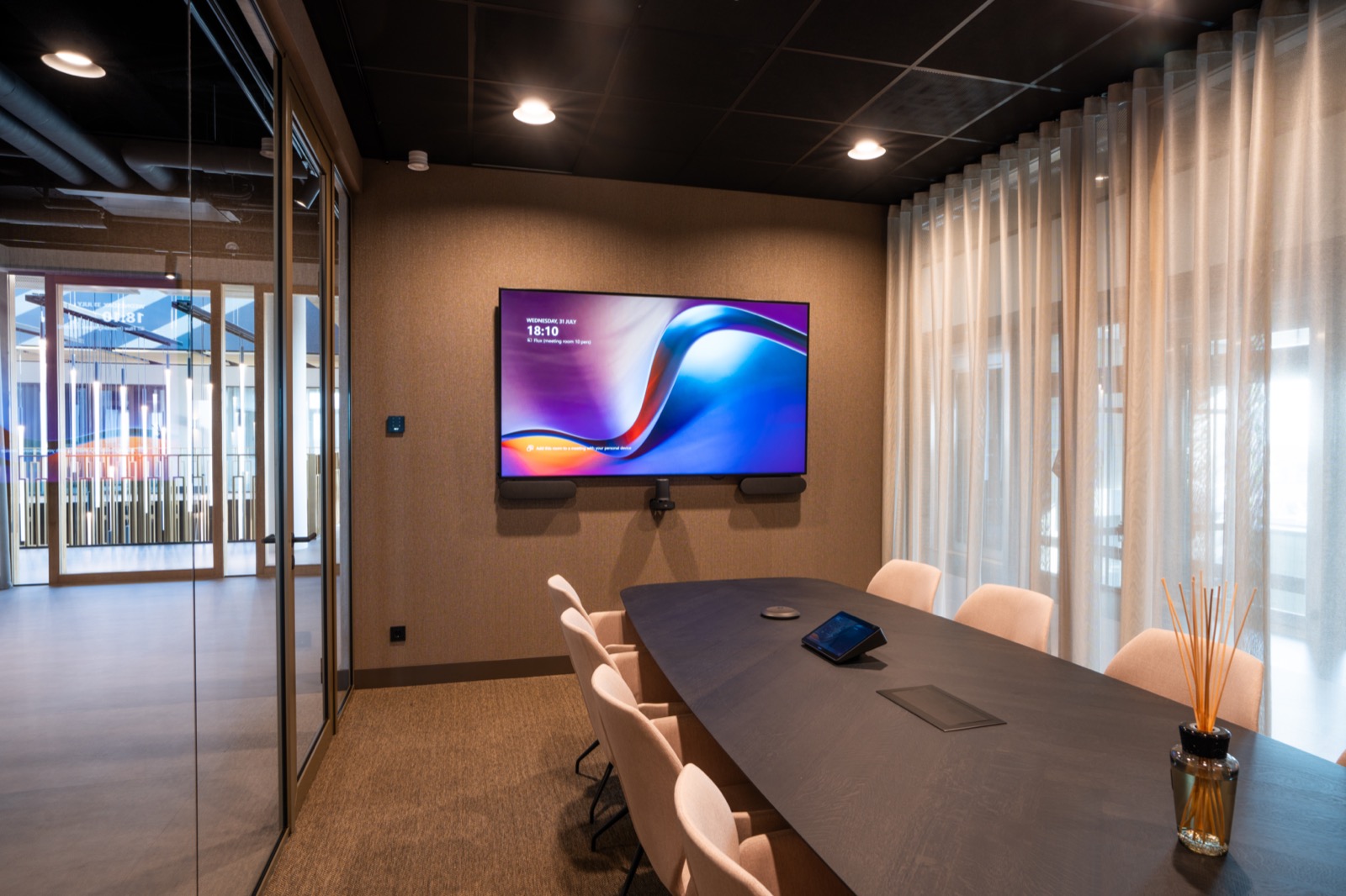 luxe interieur vergaderruimte