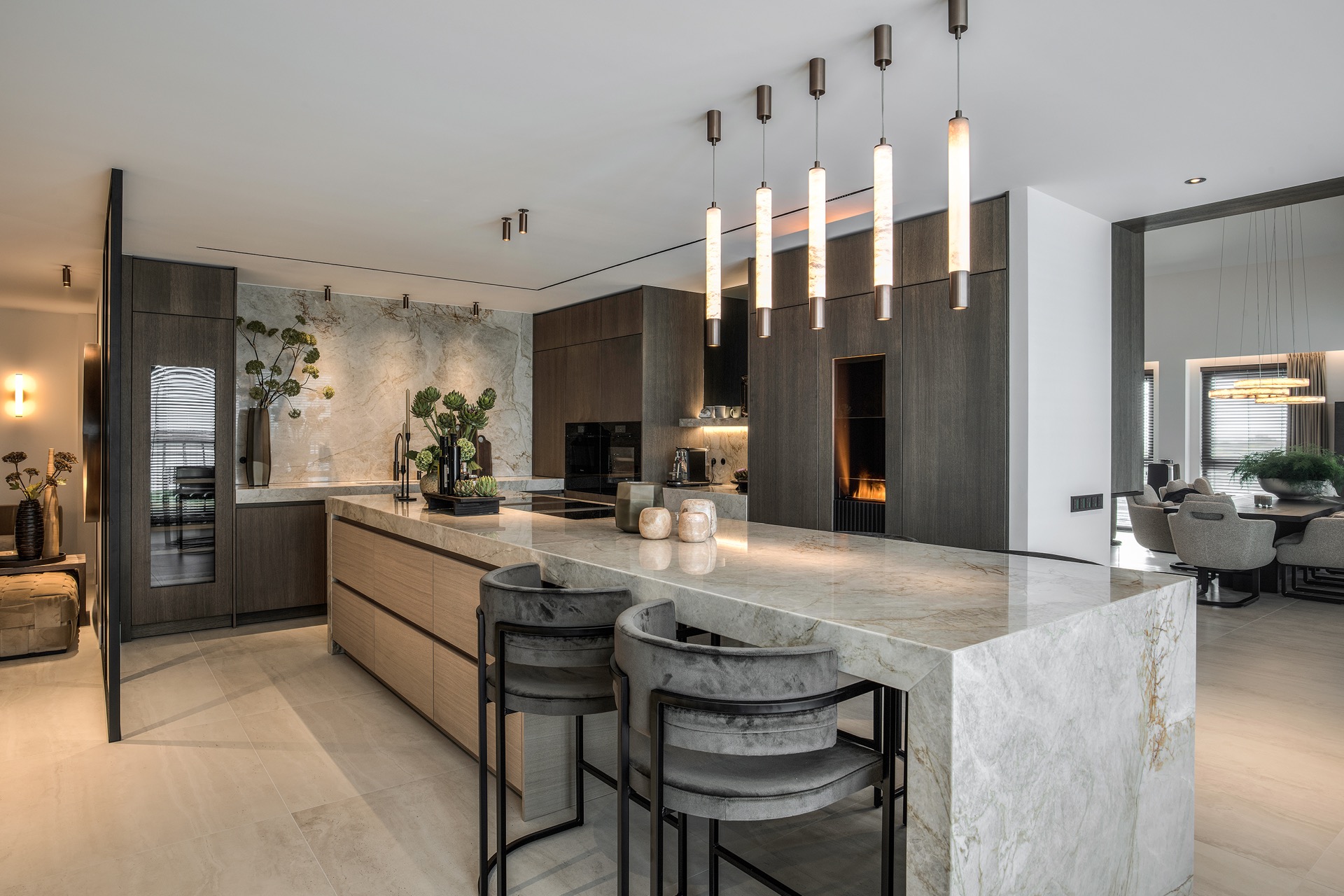 keuken met luxe hanglampen