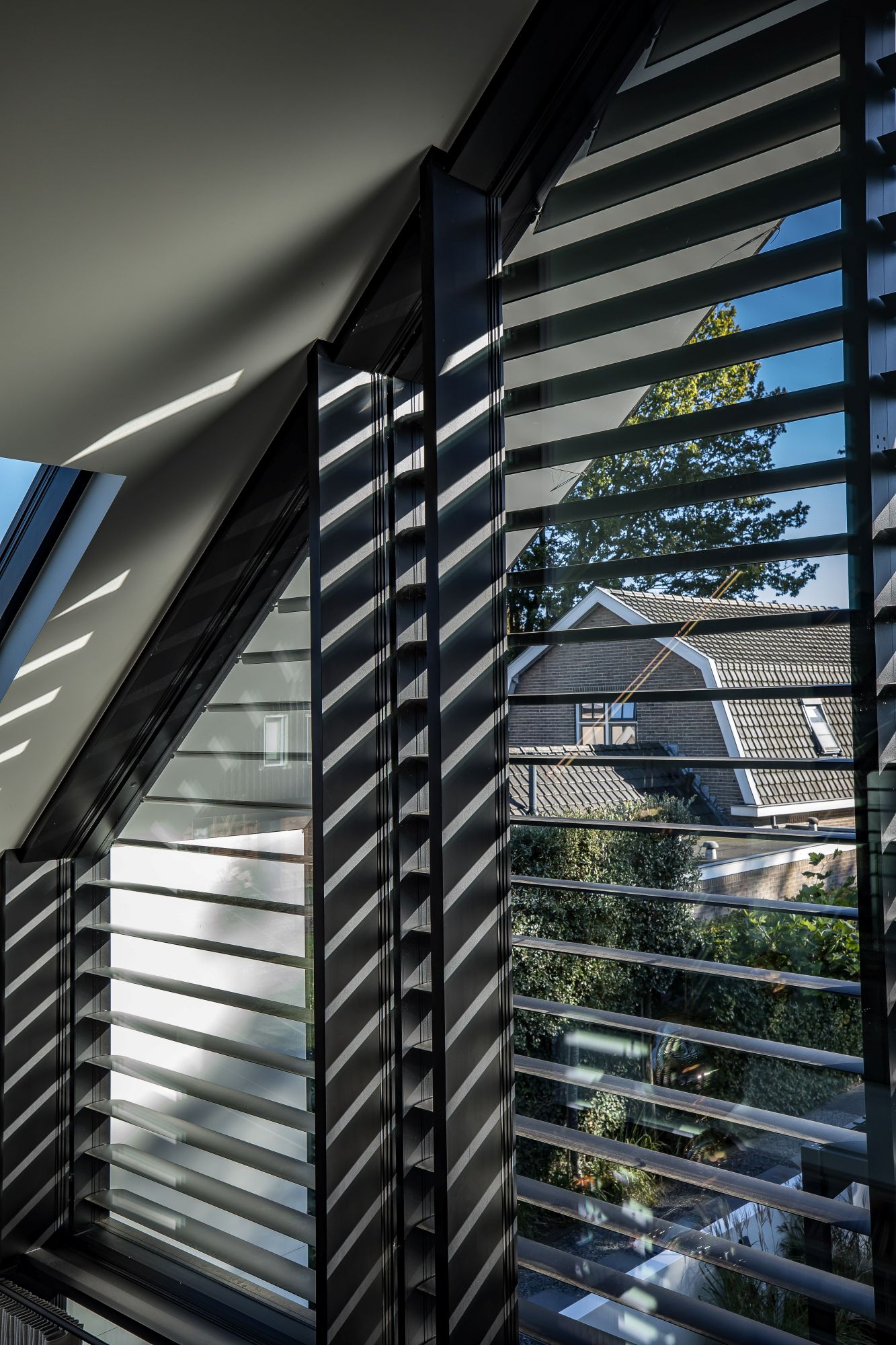 detail shutters