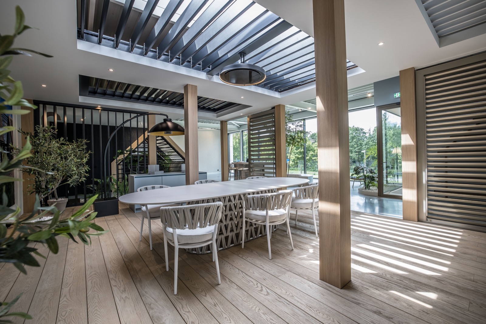 luxe louvredak