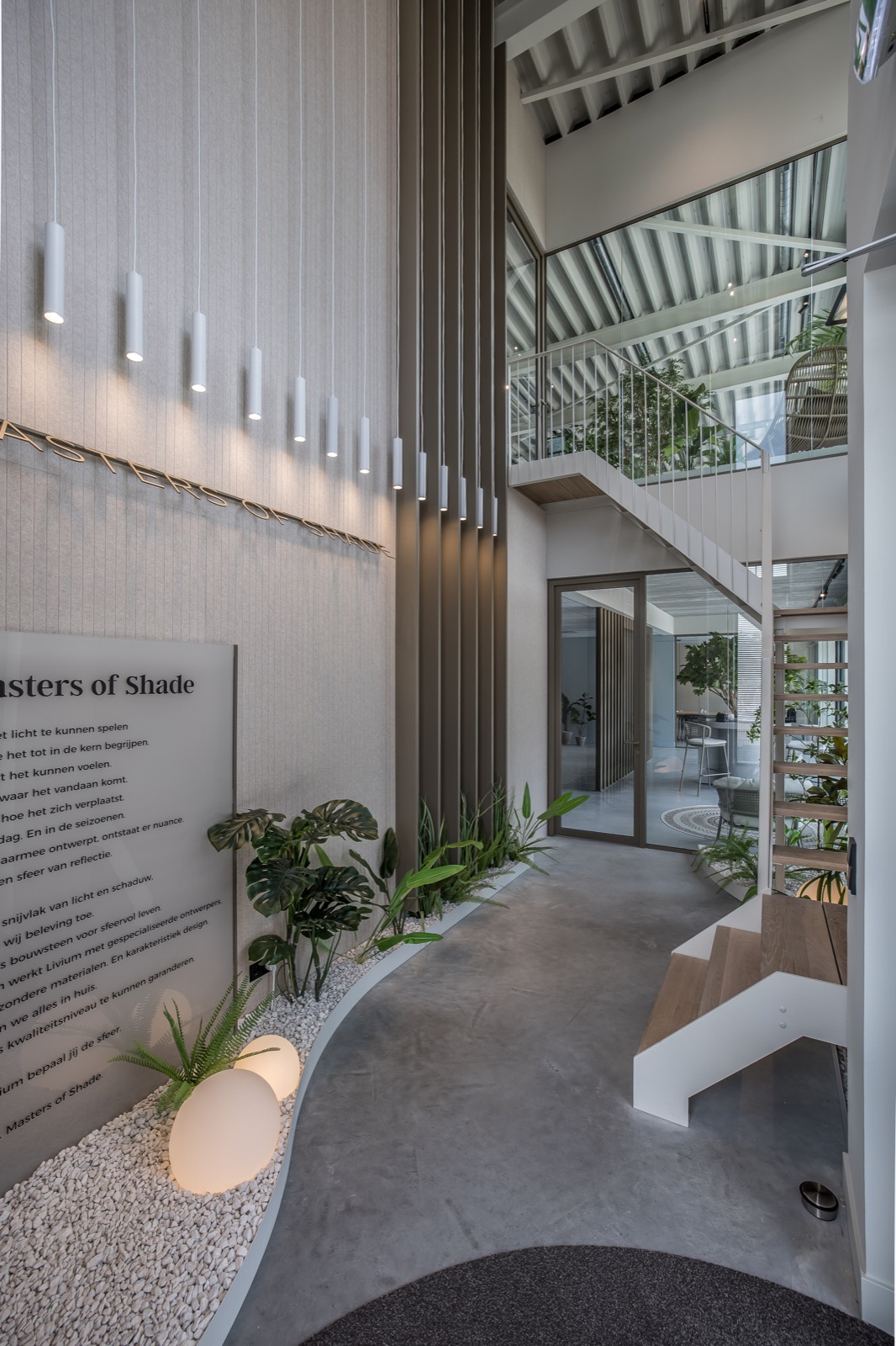 luxe showroom inrichting voor louvredaken