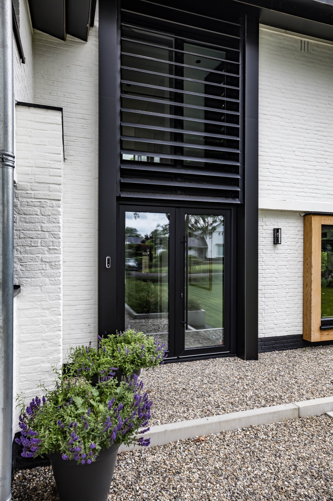 luxe lamellen buitenkant villa