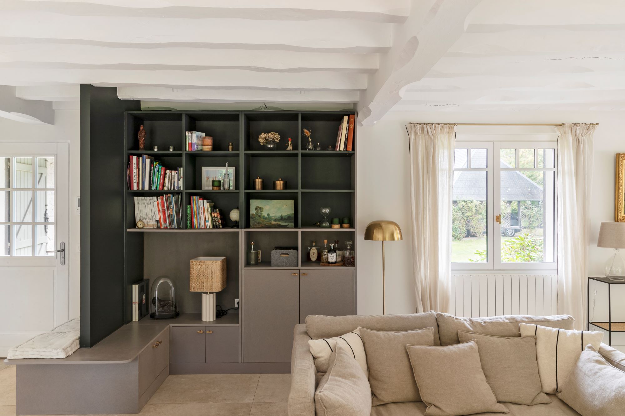woonkamer met luxe interieurbeslag