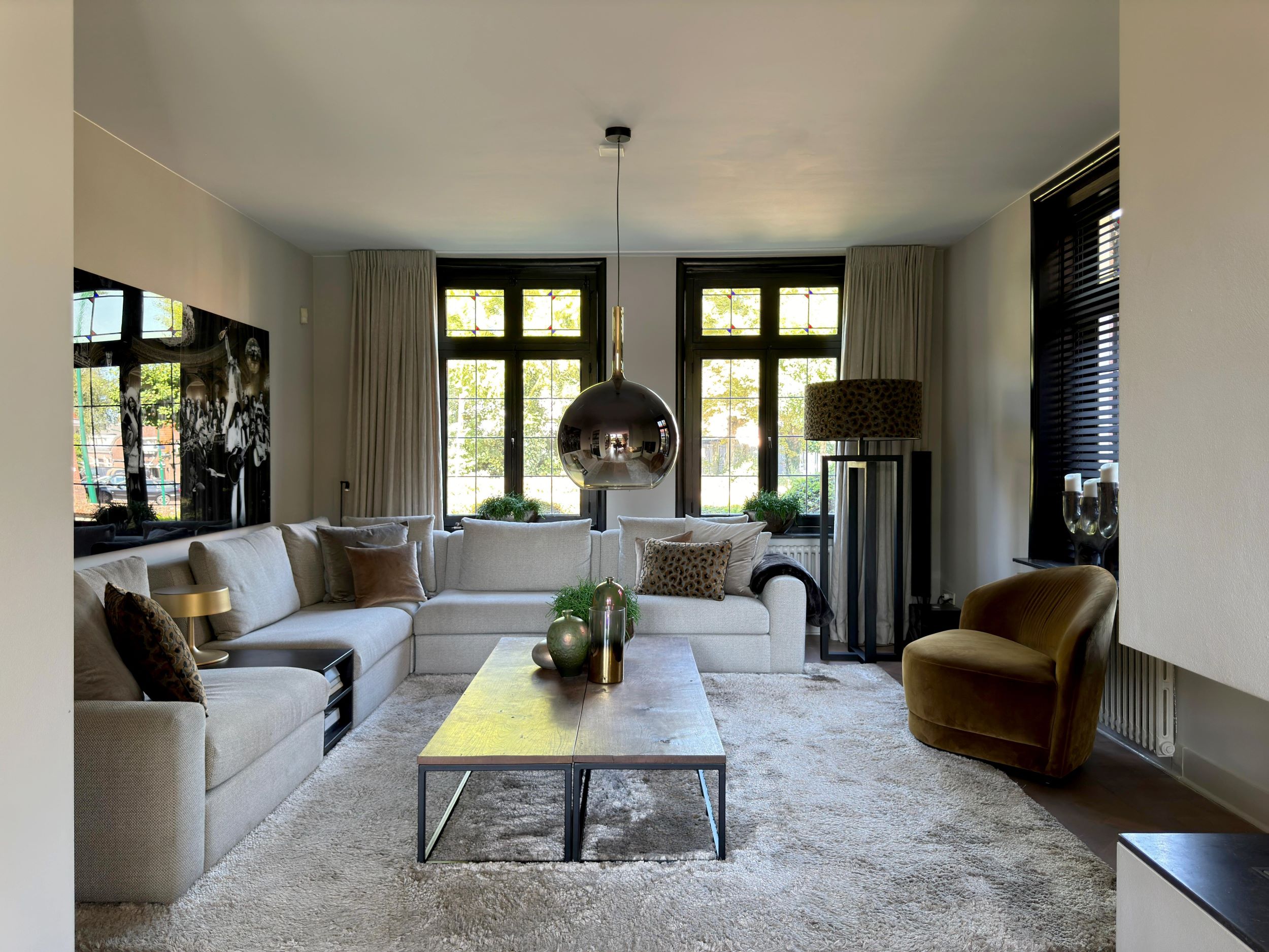woonkamer met luxe meubels
