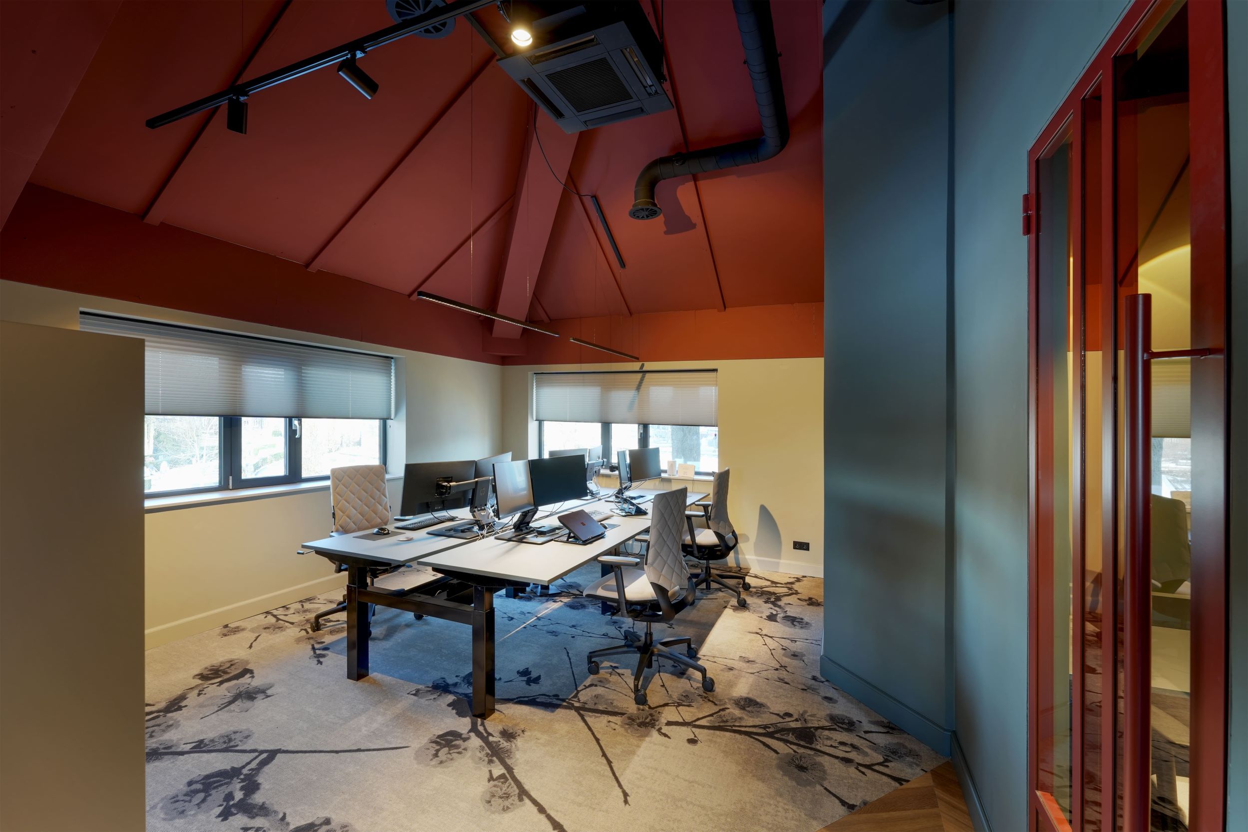 interieur kantoor met verlichting