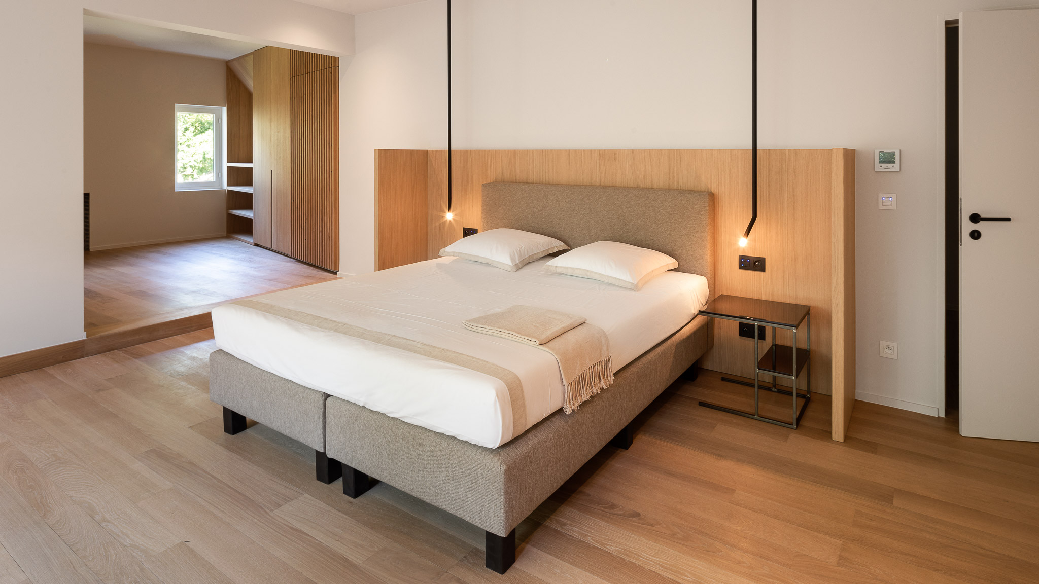 slaapkamer met beton cire