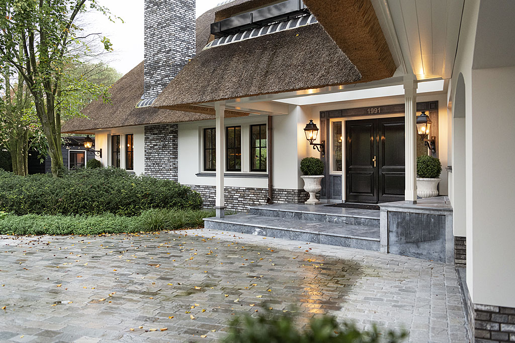 voorkant villa