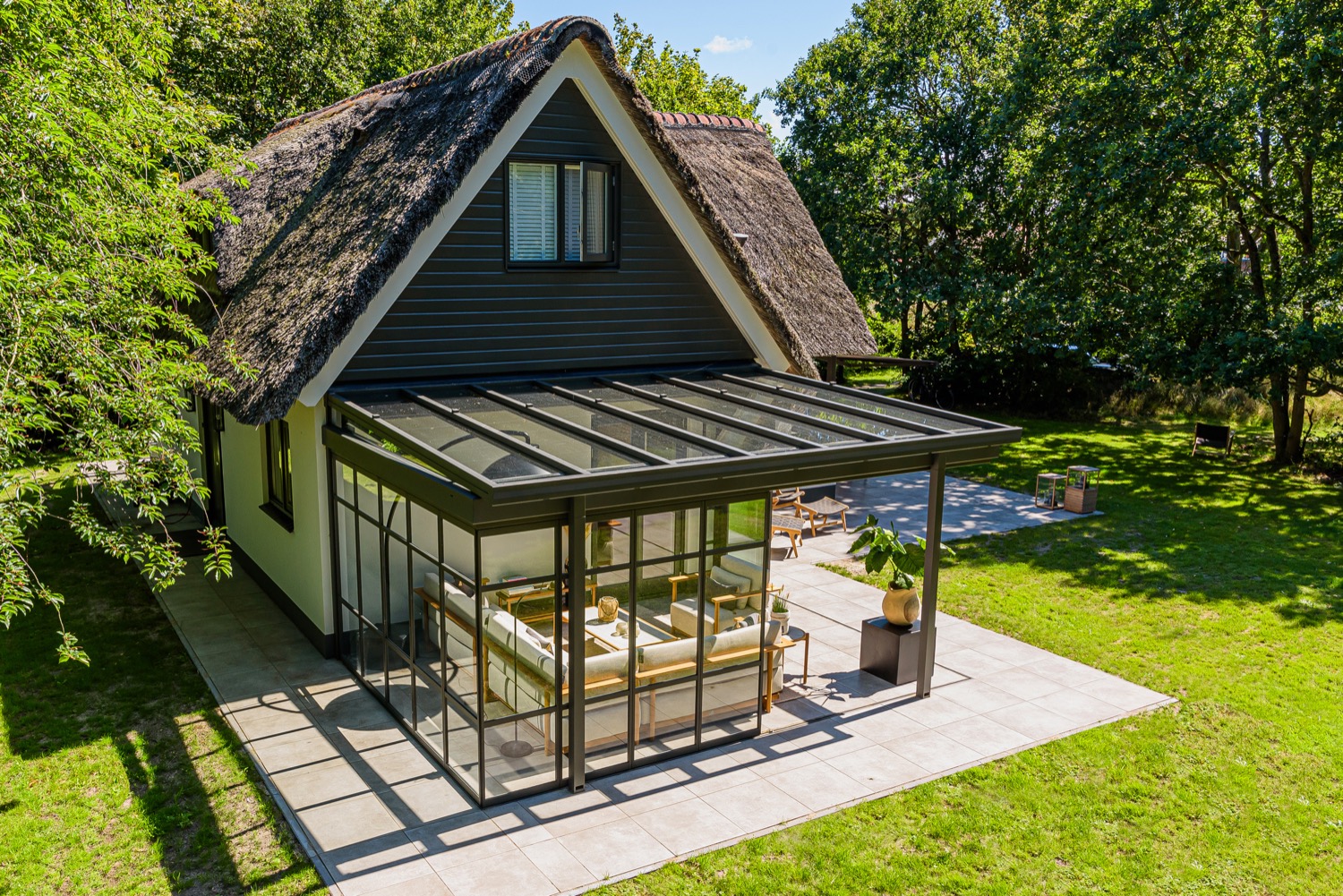 serre met veel glas