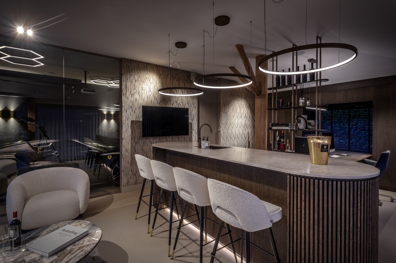 bar met luxe verlichting