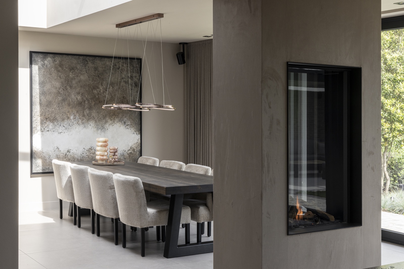 luxe eettafel met stoelen