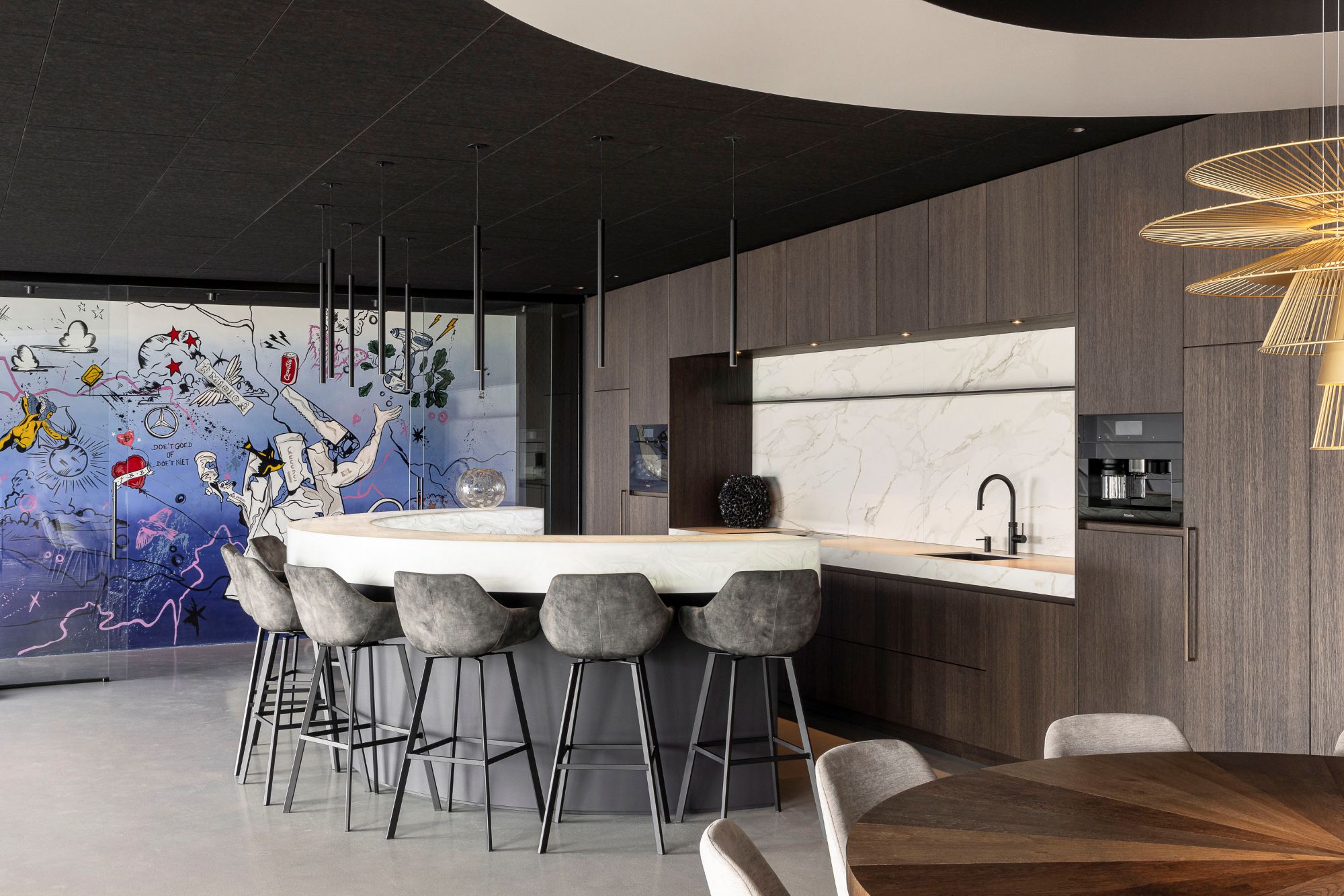 luxe bar