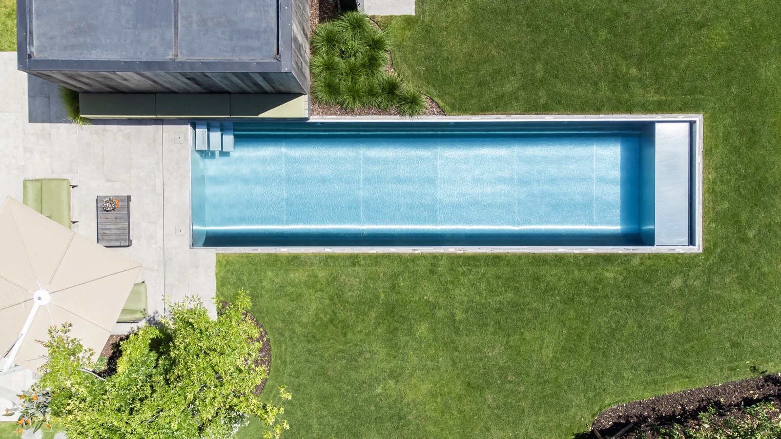 bovenaanzicht zwembad