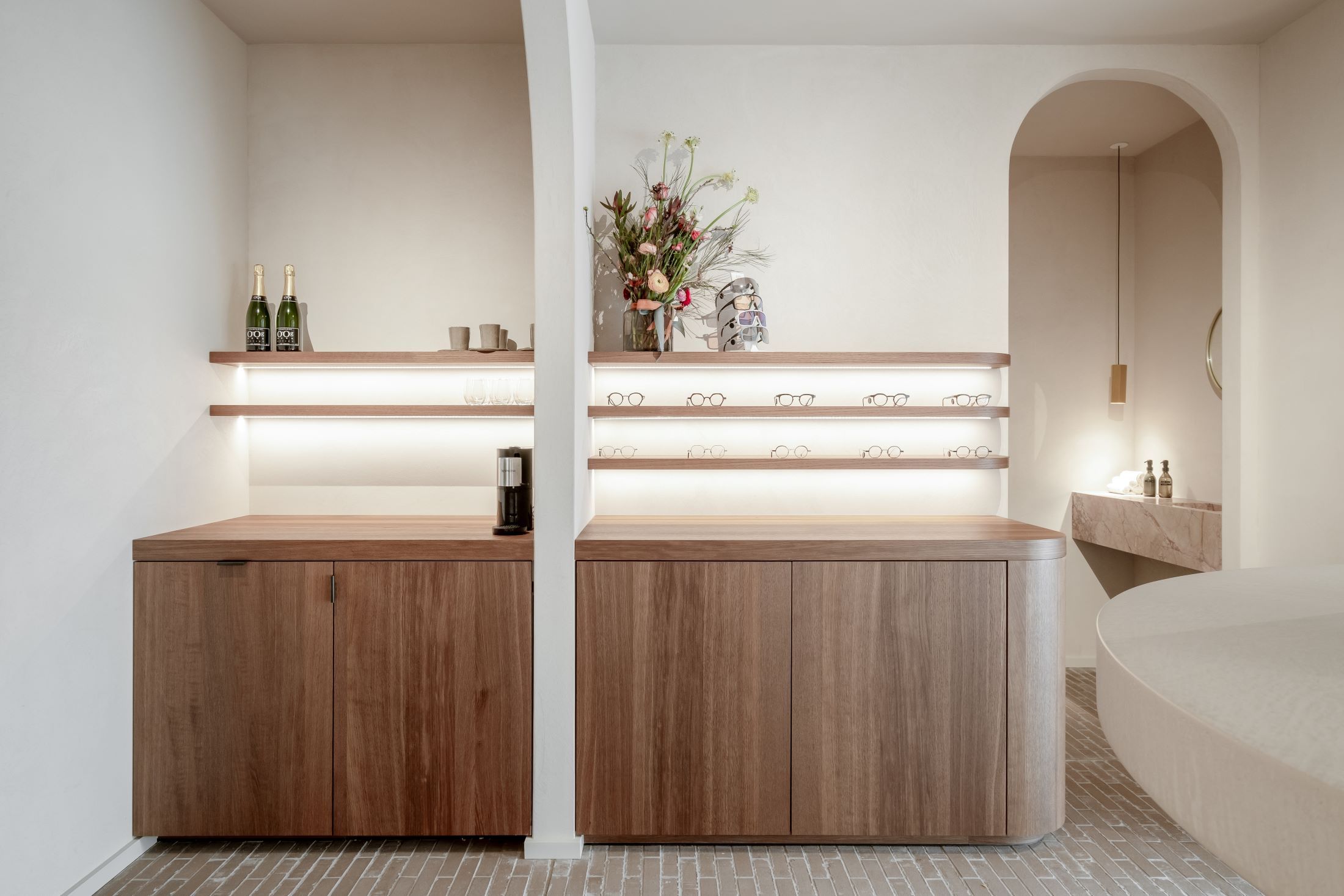 wandafwerking maatwerk balie