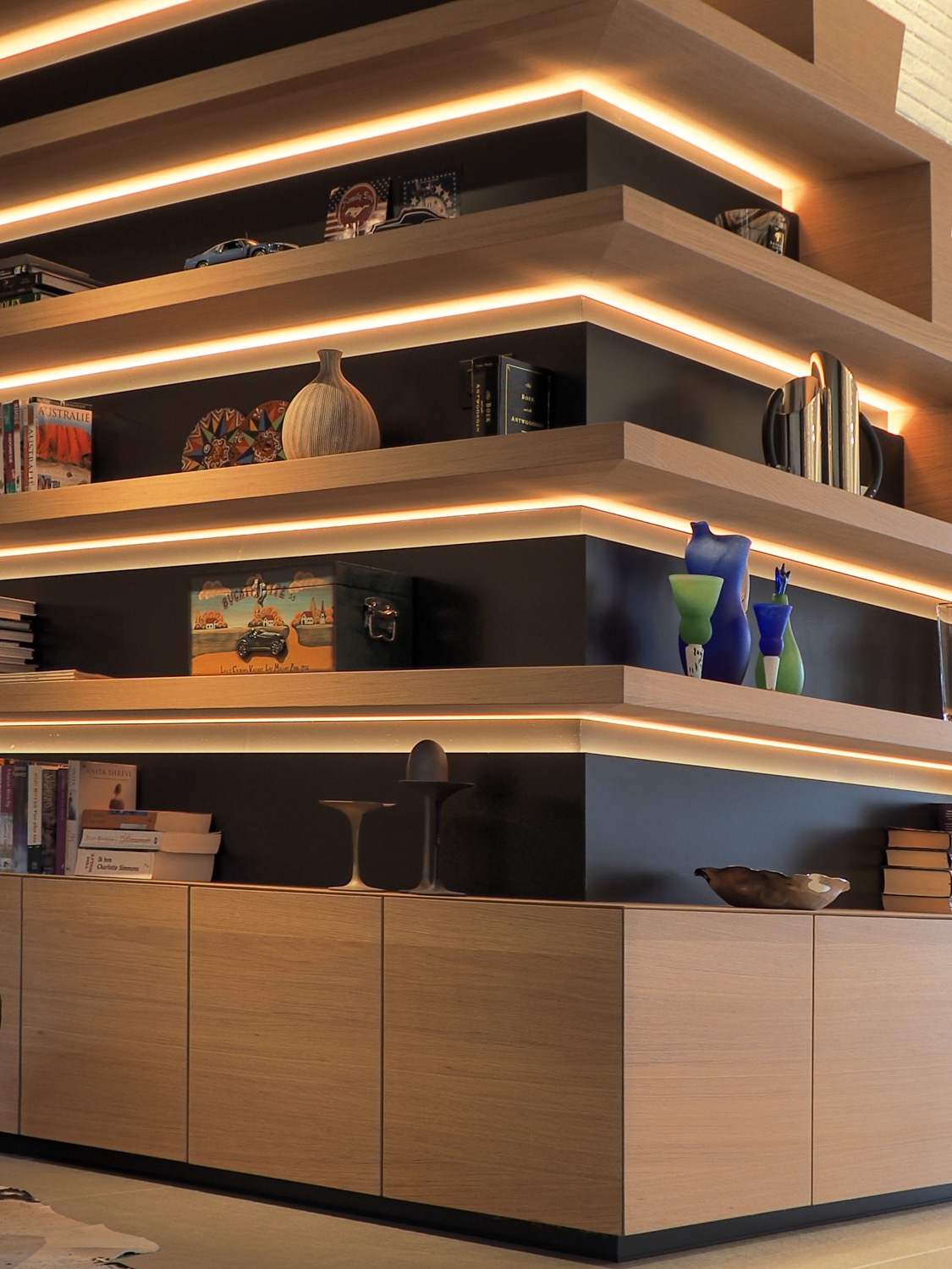 maatkast met verlichting