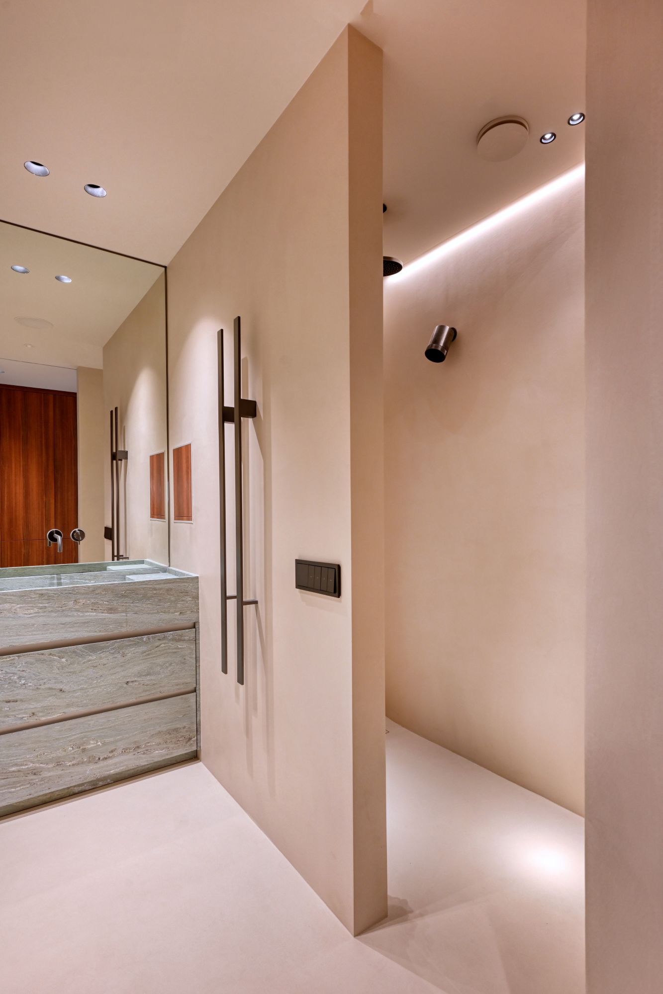 wandafwerking badkamer