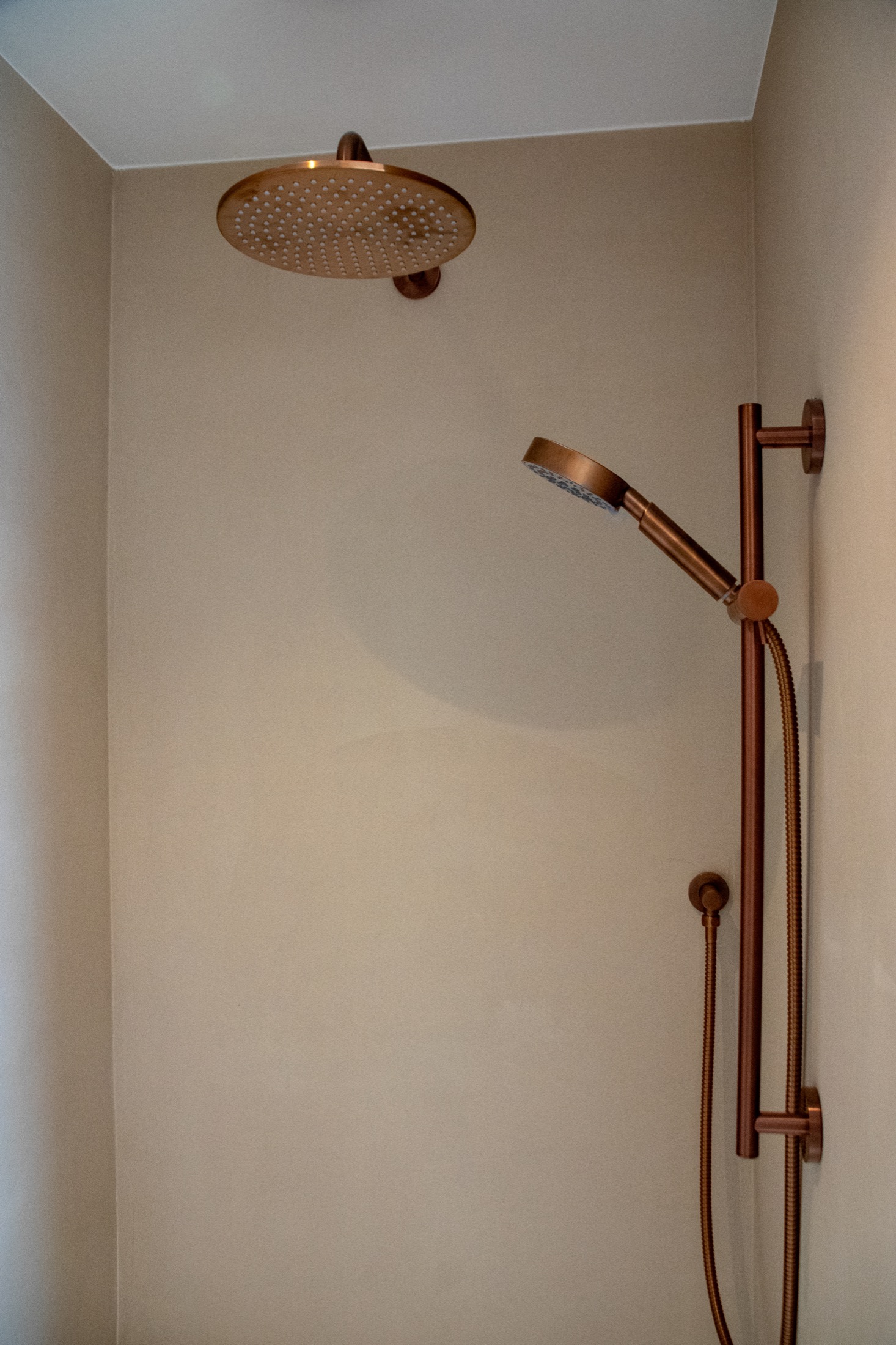 douche met luxe wandafwerking