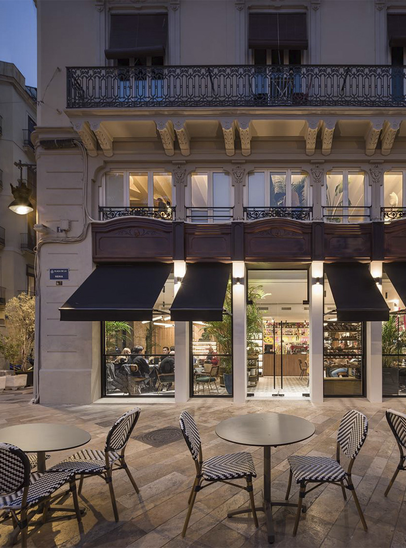 luxe restaurant