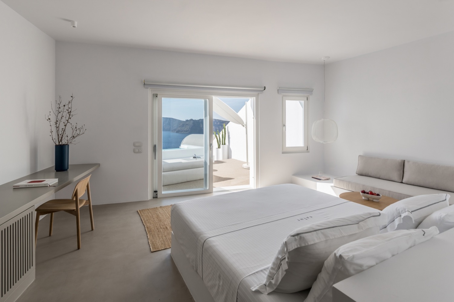 slaapkamer met microcement wandafwerking