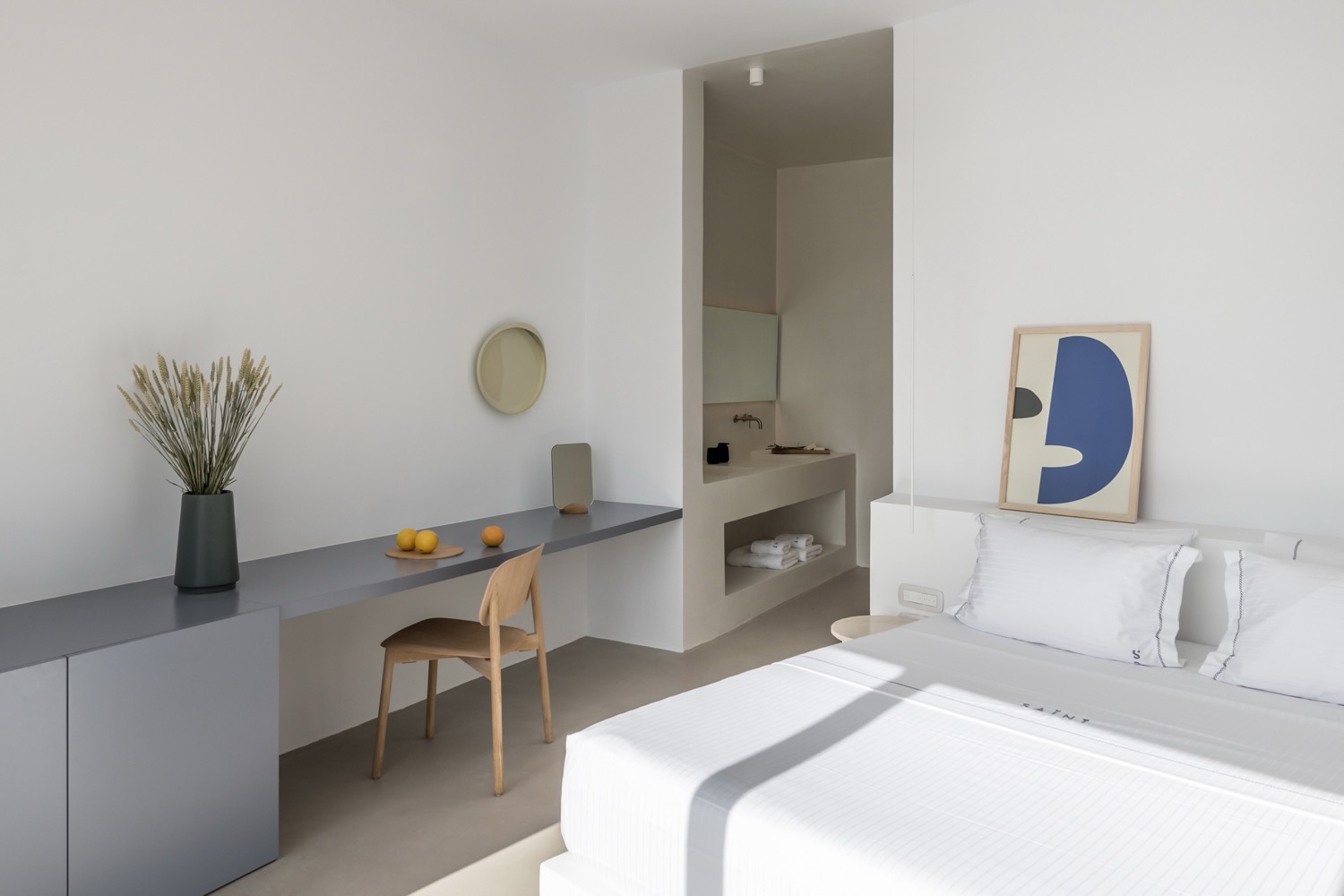 hotelkamer met luxe wandafwerking