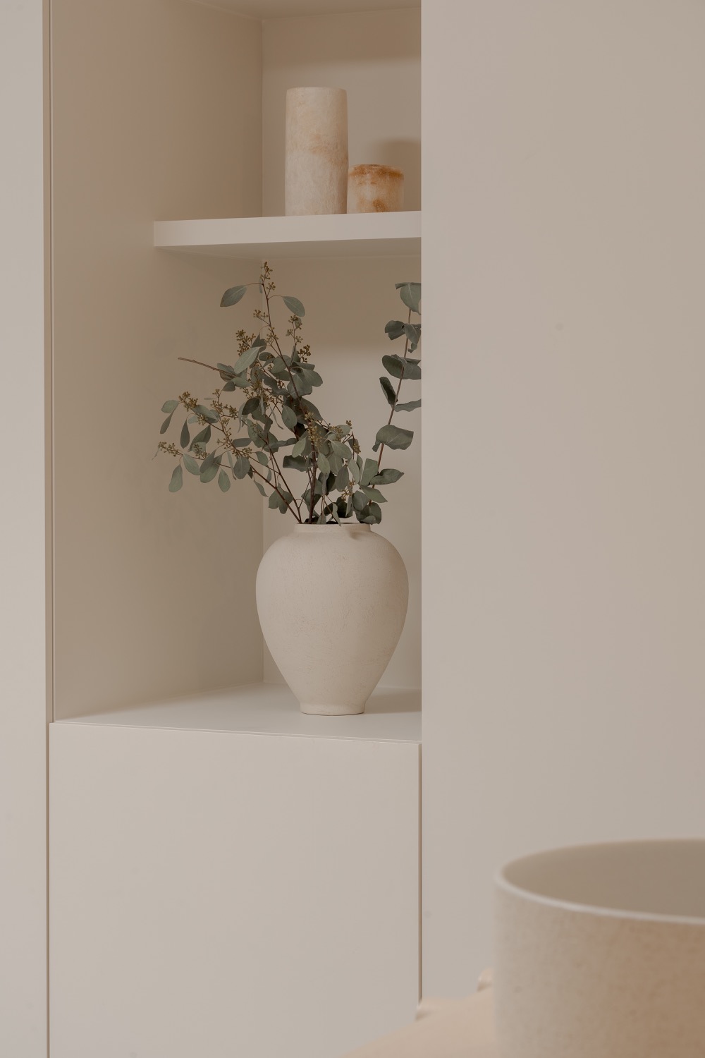 vaas in kast