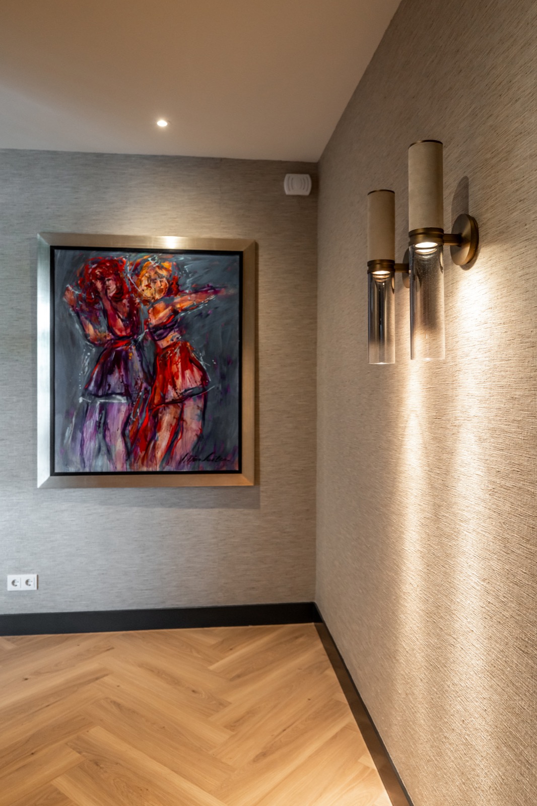 design wand met luxe verlichting