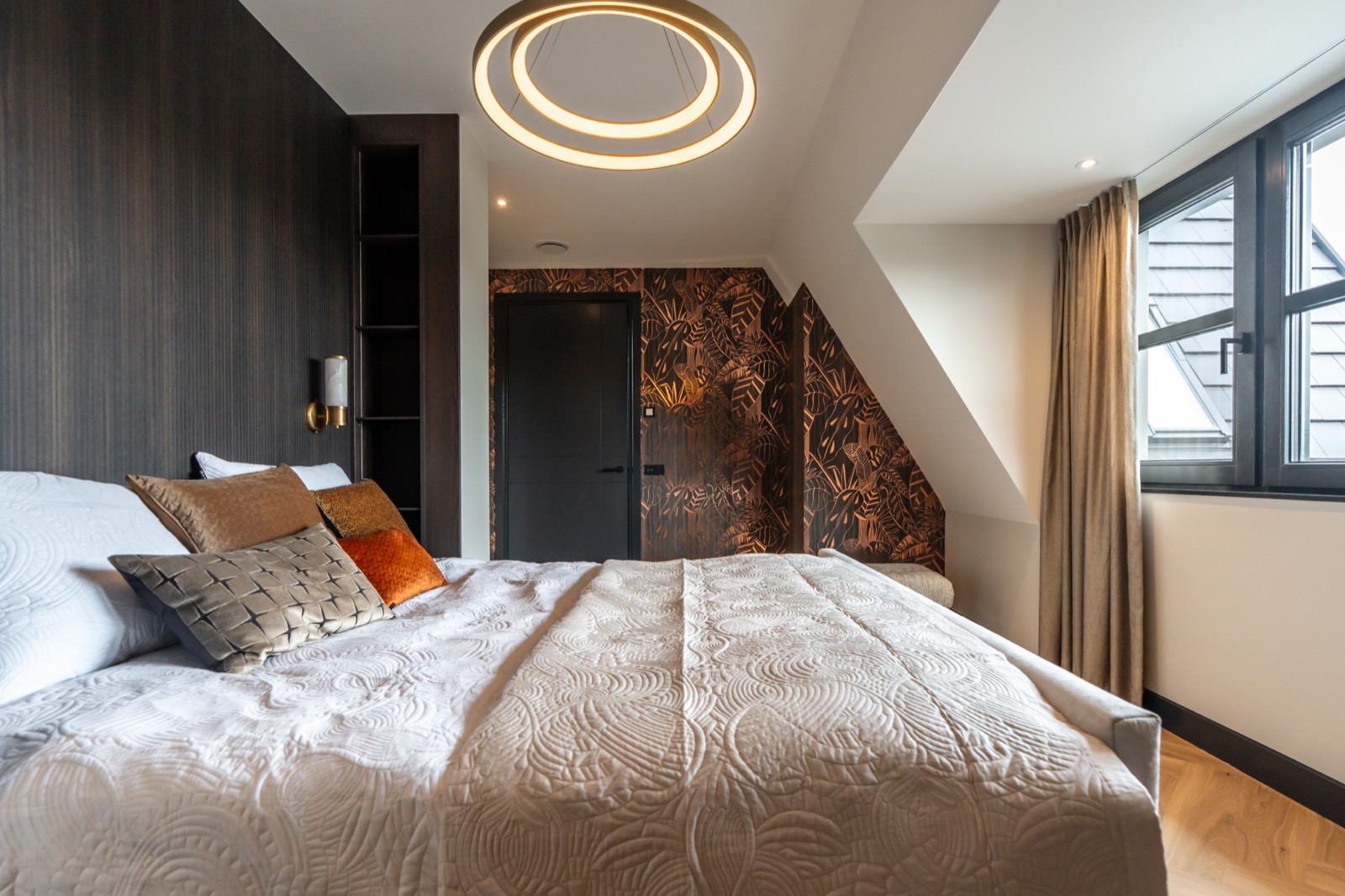slaapkamer met design wand