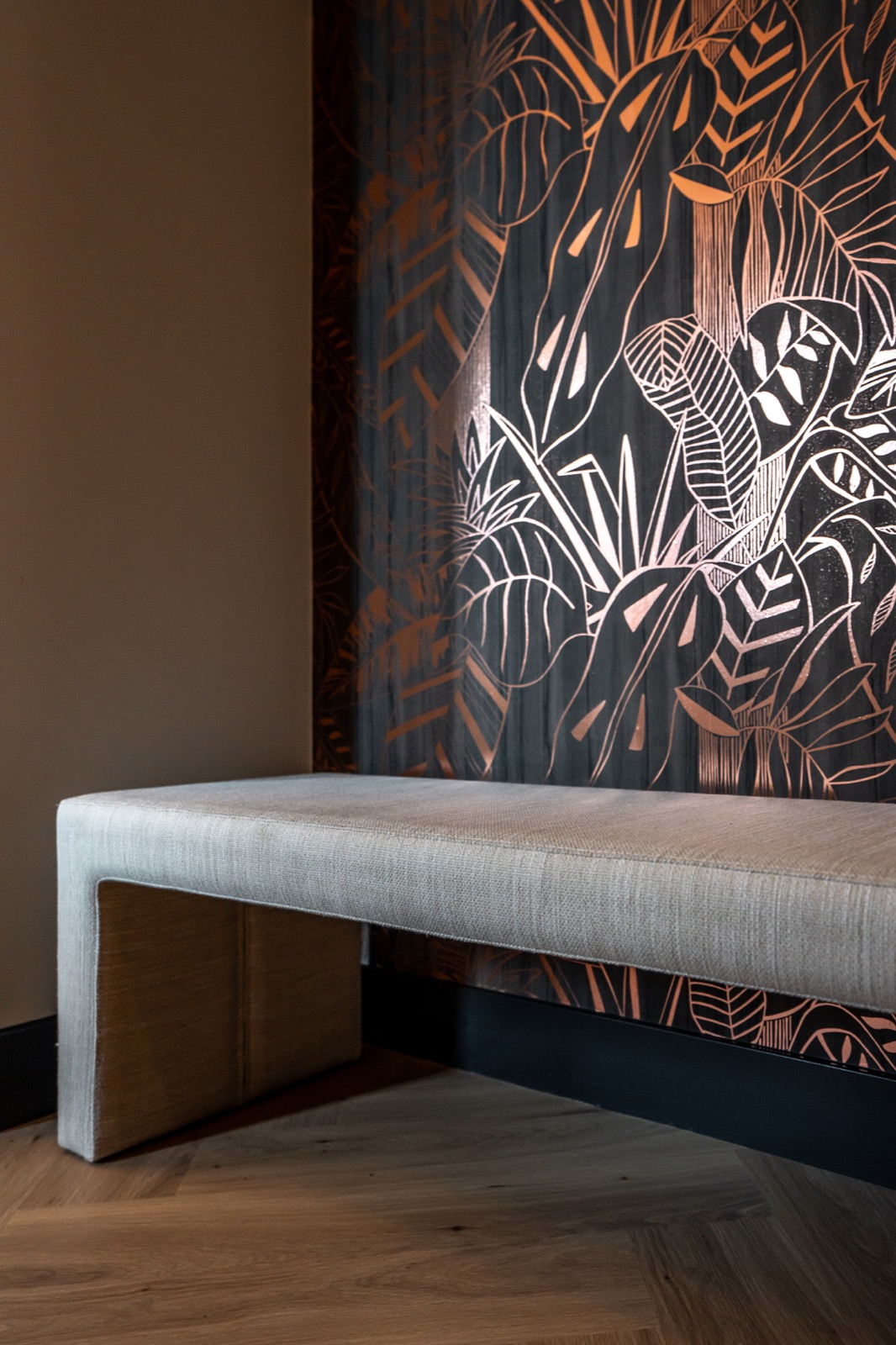 wand met arte behang