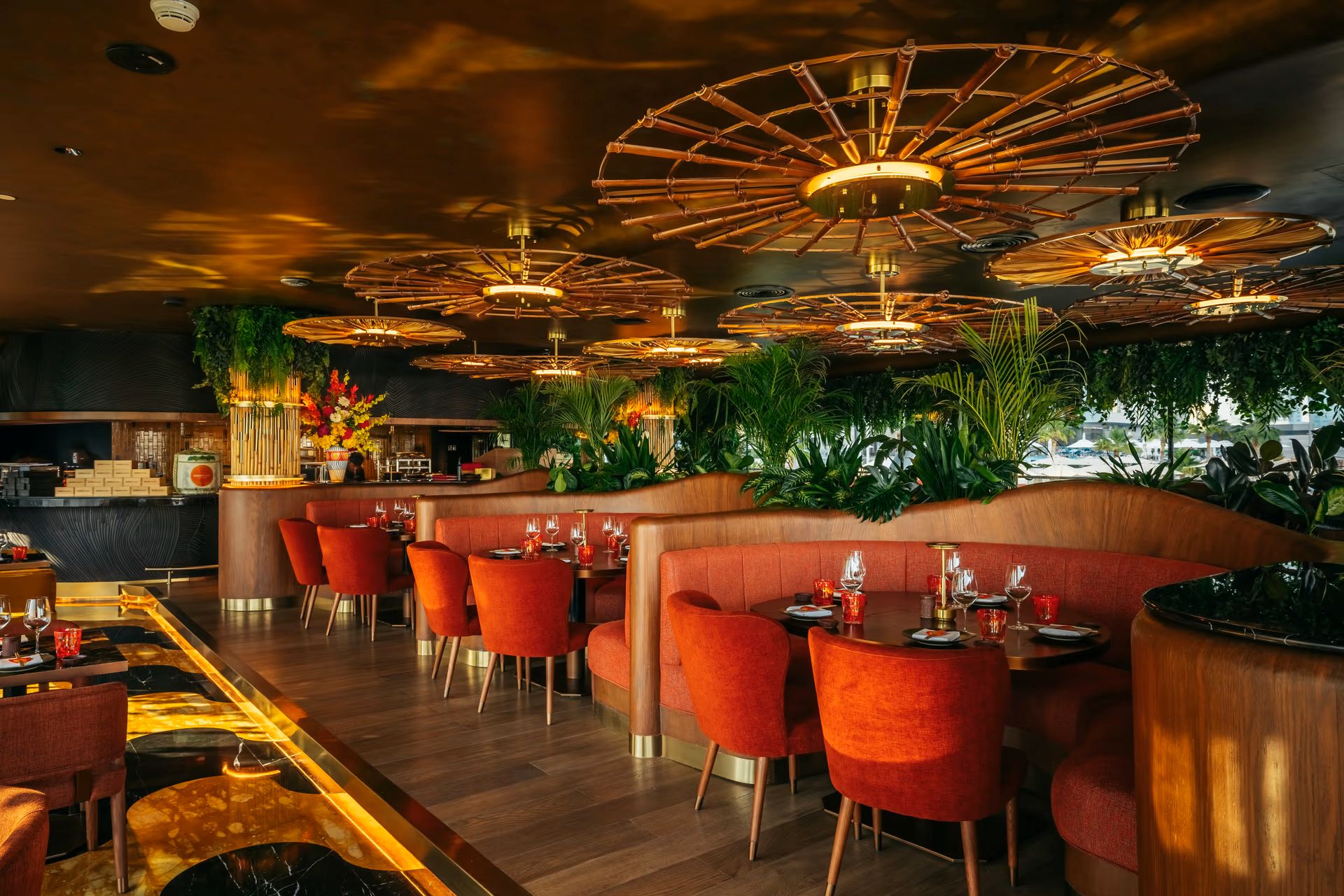 luxe restaurant