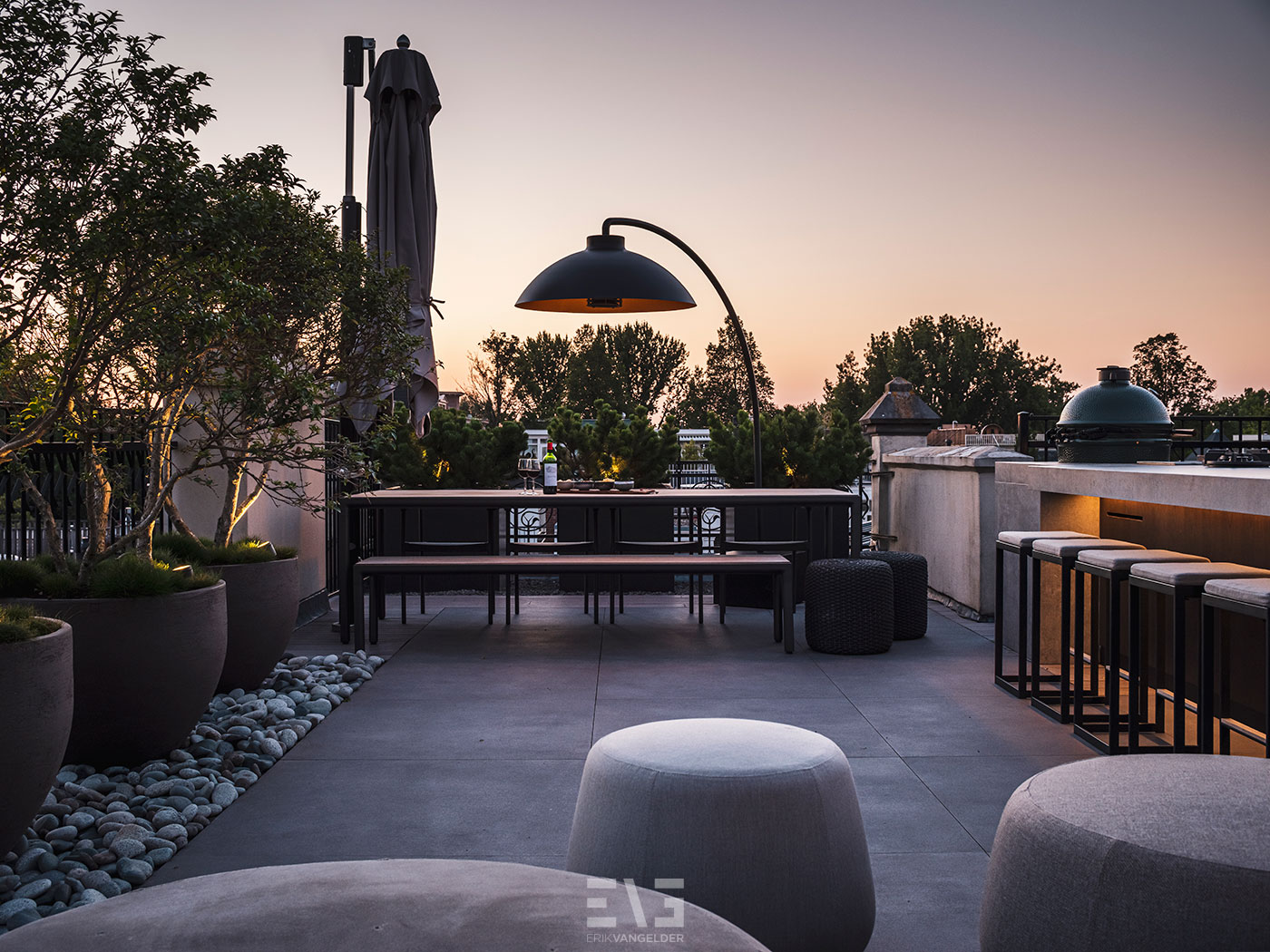 Luxe dakterras met buitenkeuken