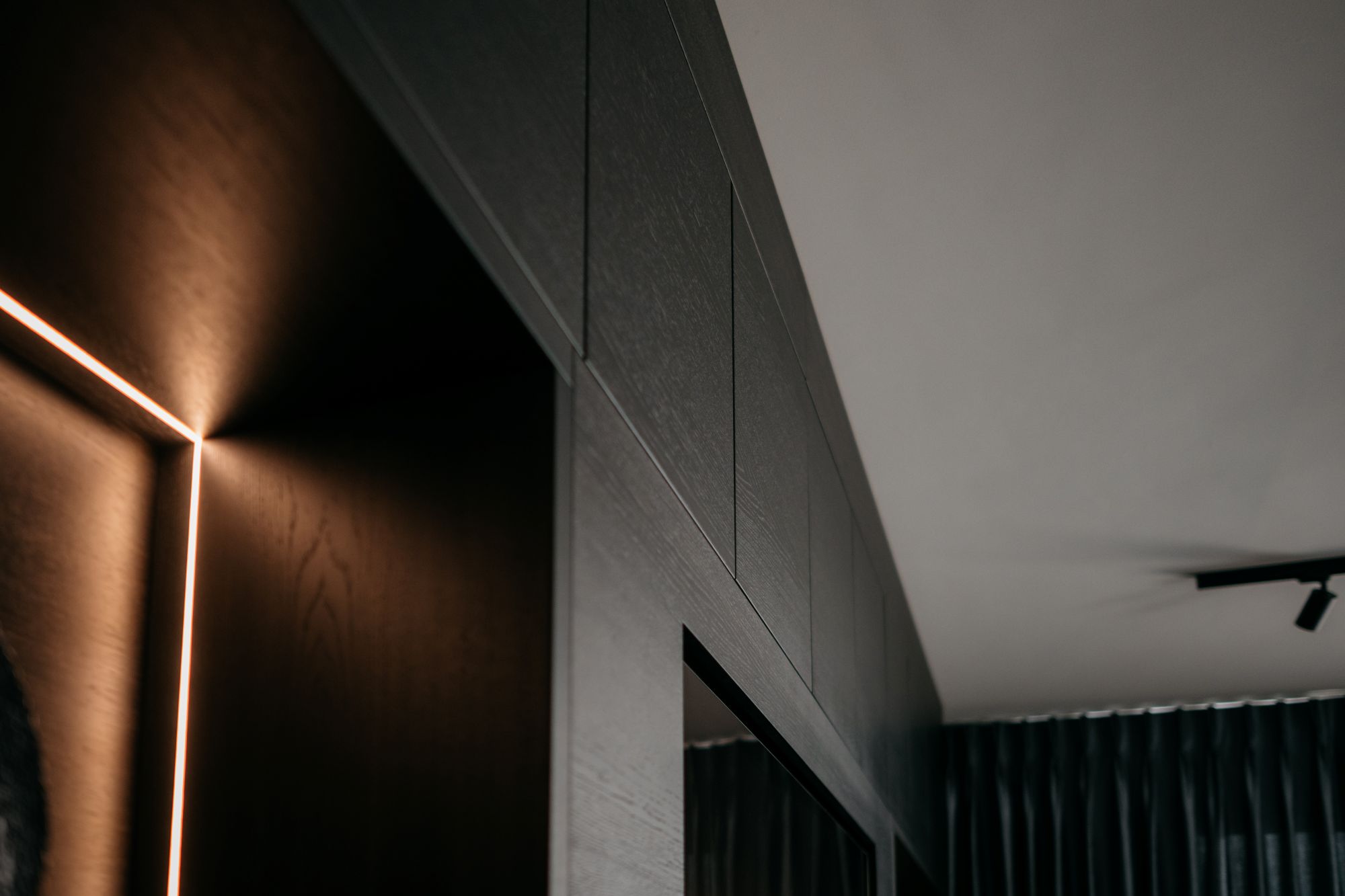 close up cinewall