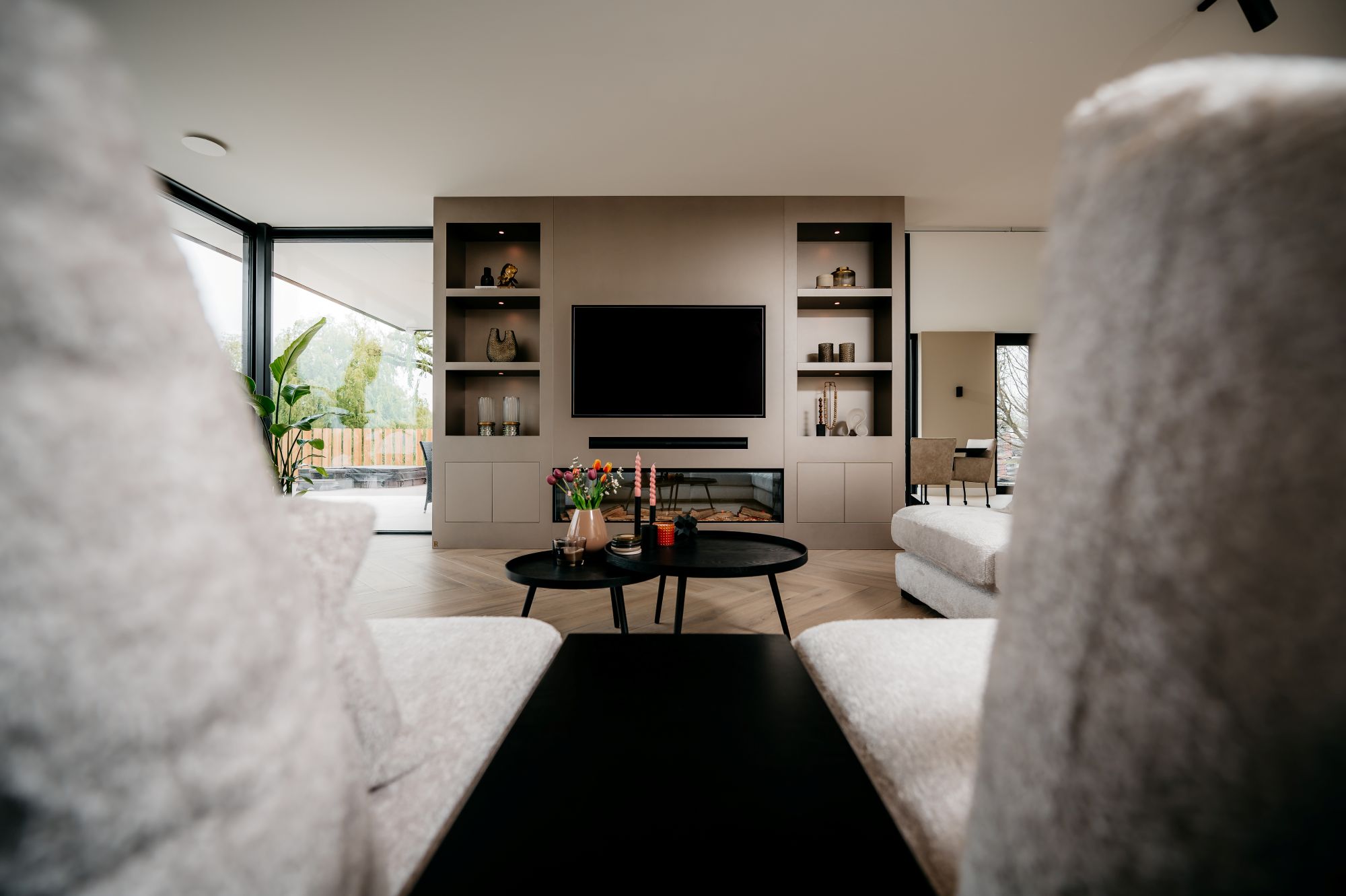 luxe cinewall