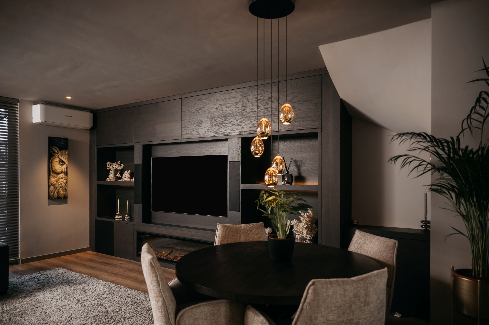 luxe tv wand