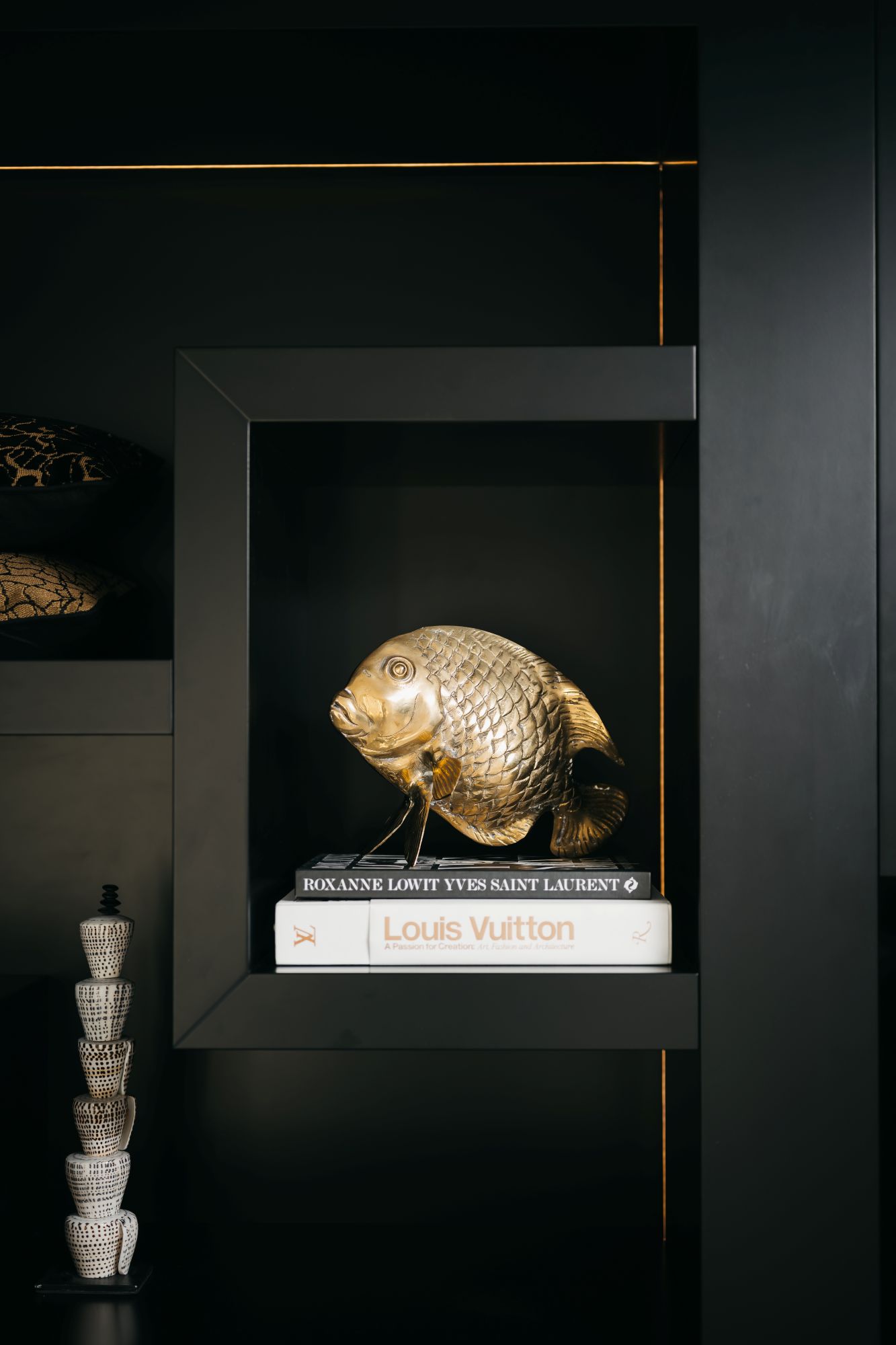 zwart interieur