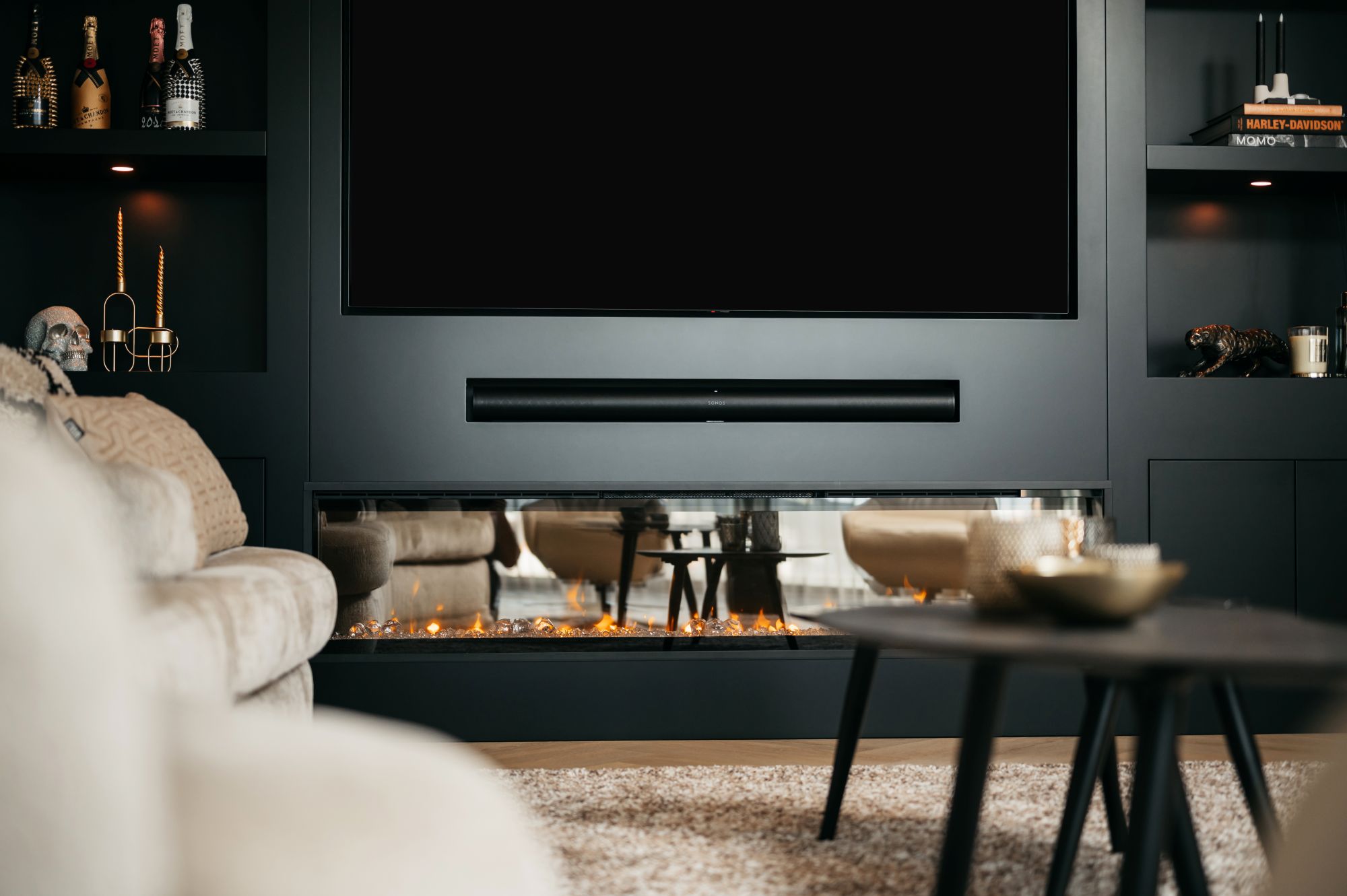 tv wand met haard