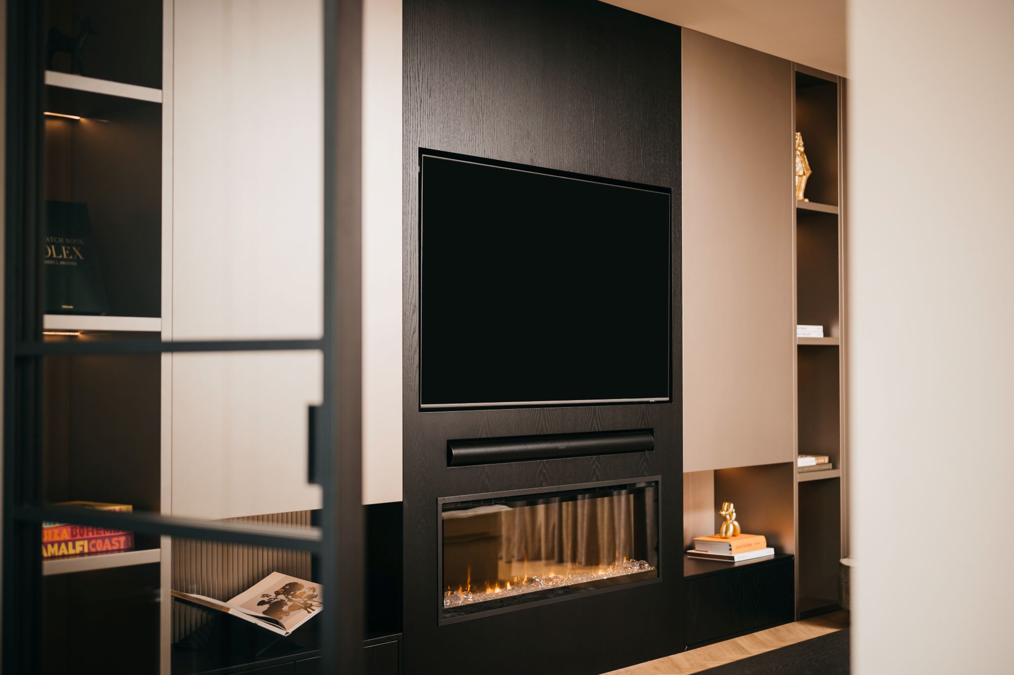luxe tv wand