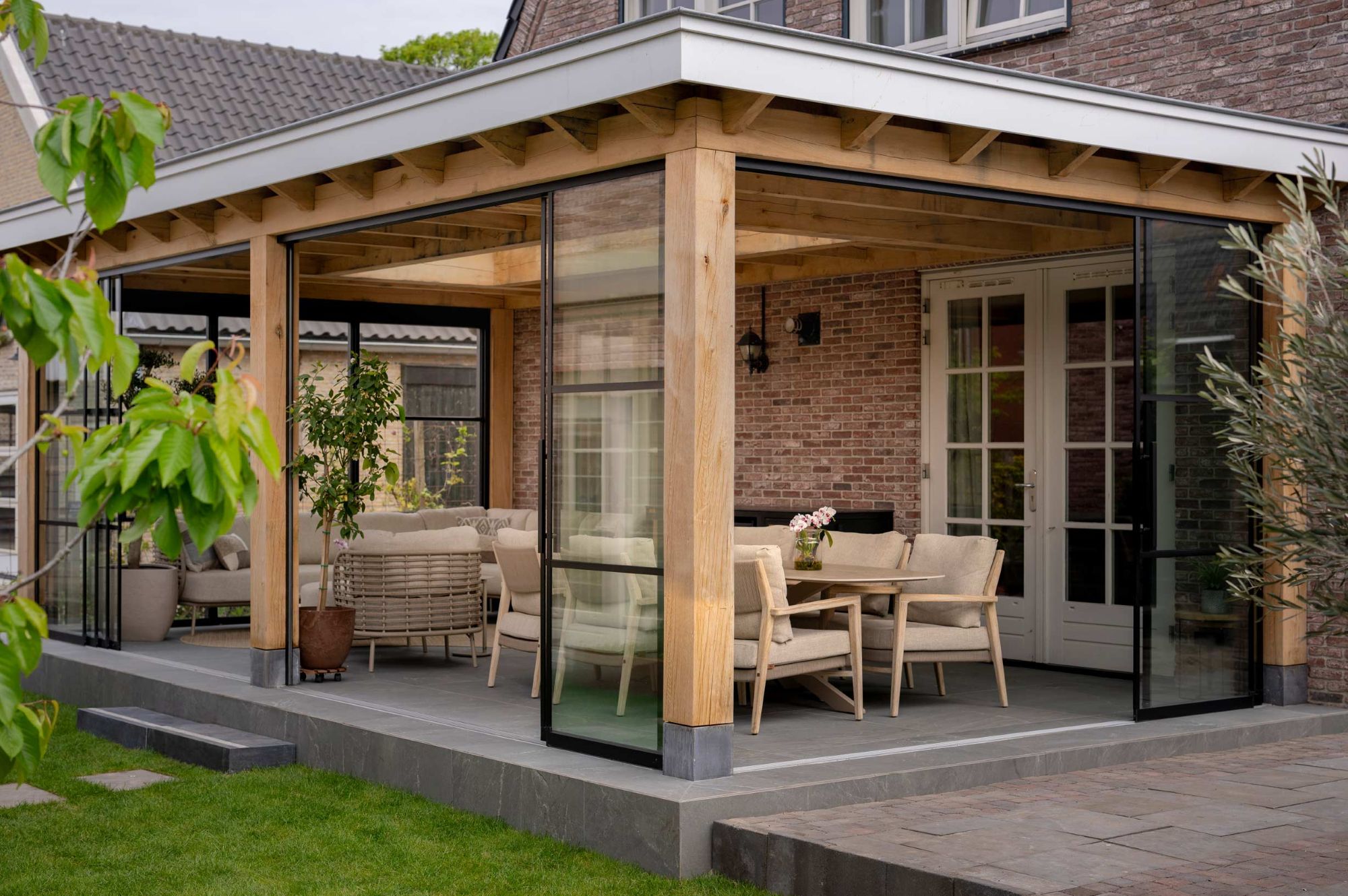 moderne bijgebouw