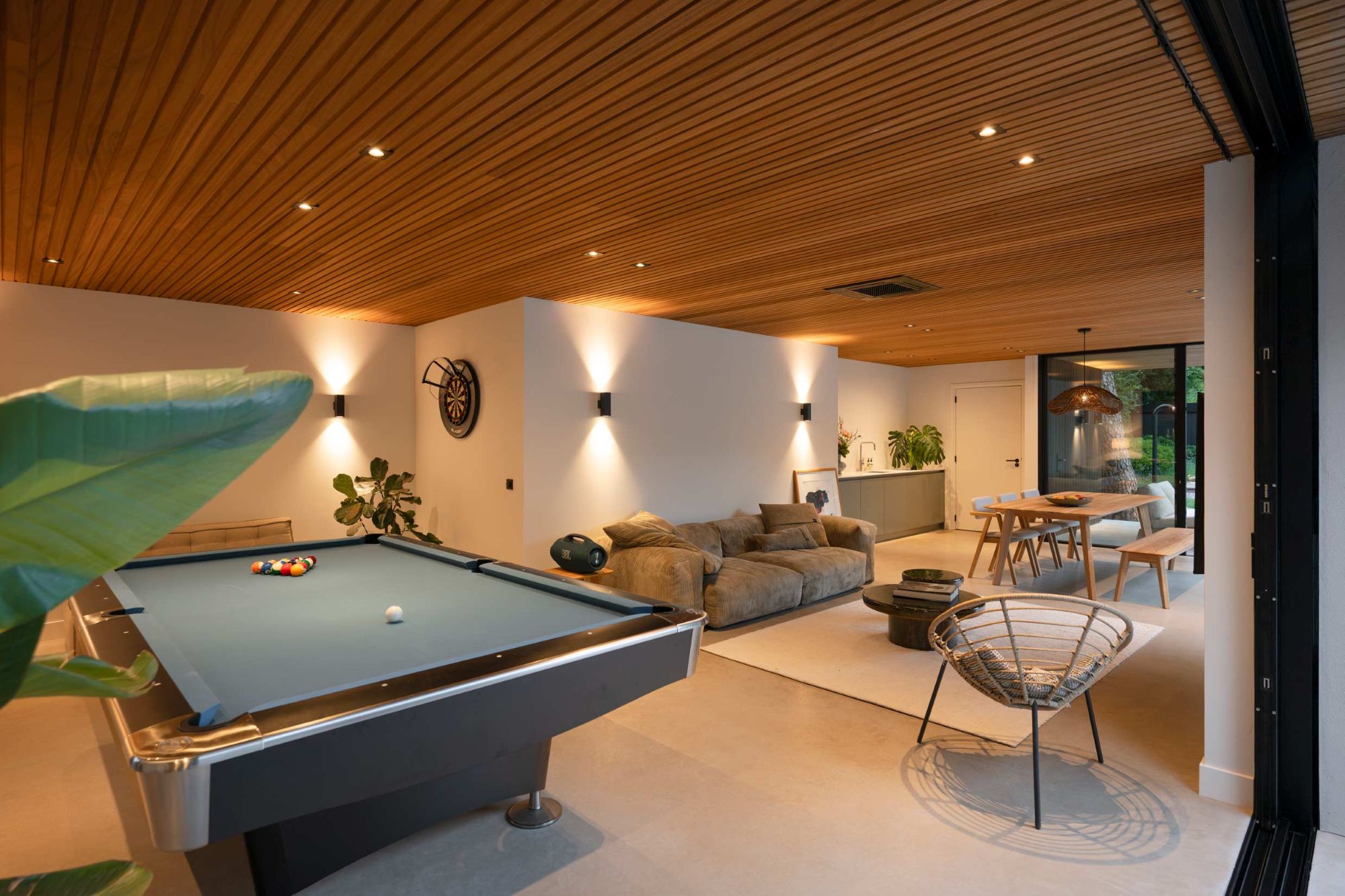binnenkant poolhouse
