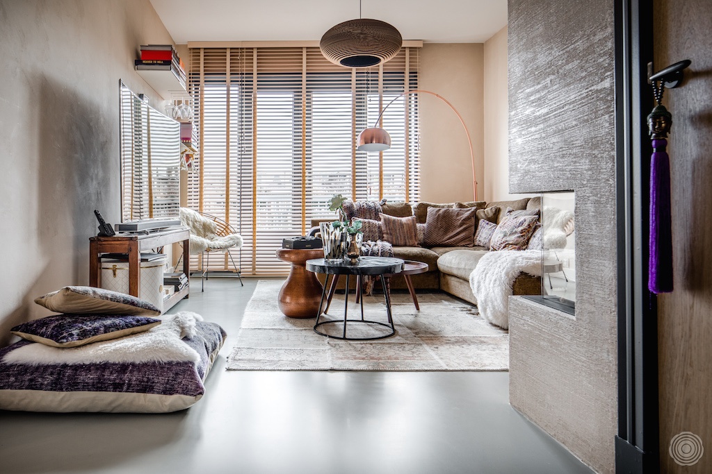 luxe woonkamer met gietvloer
