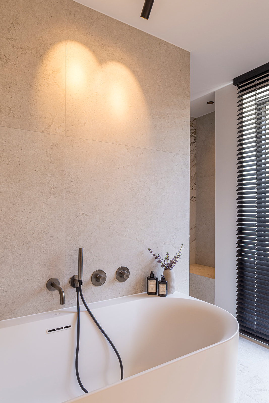 badkamer met luxe bad