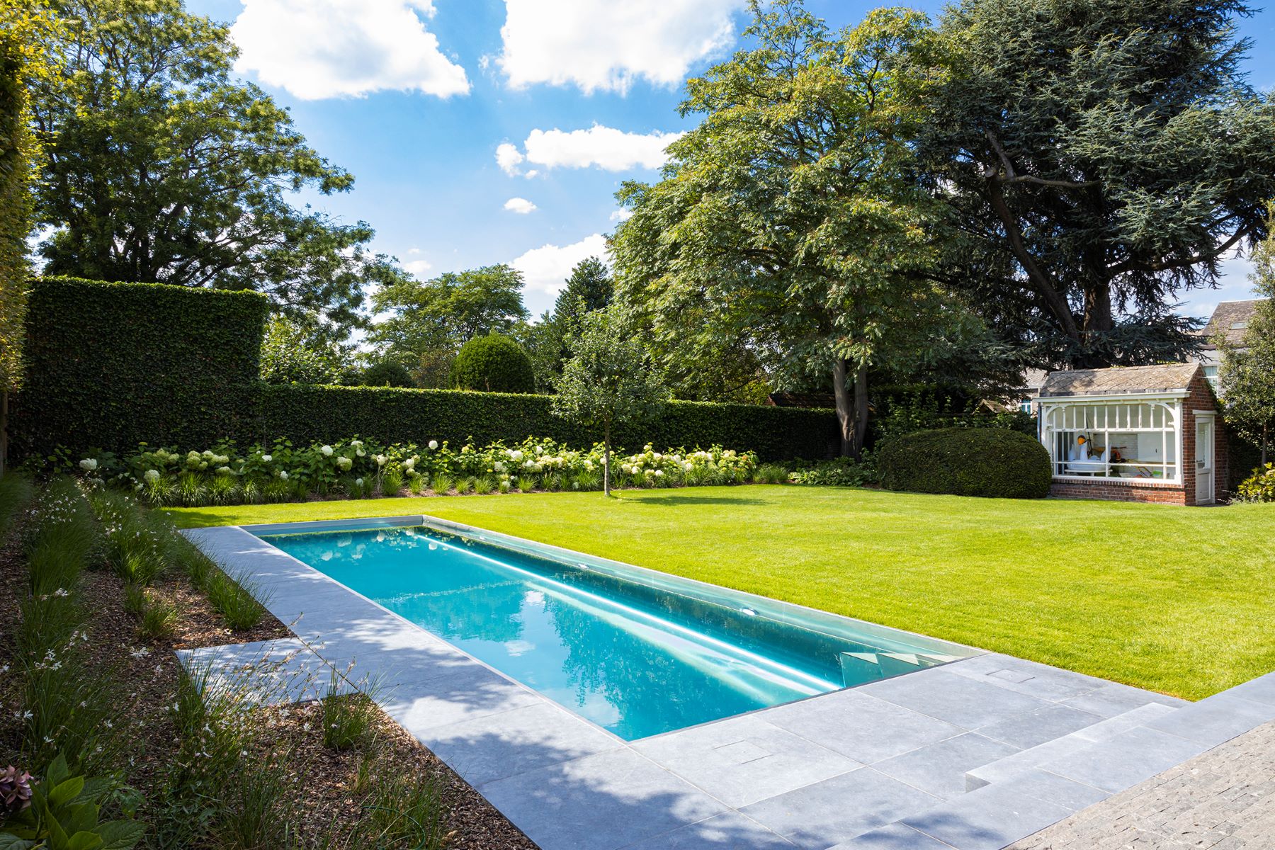 inox zwembad in tuin