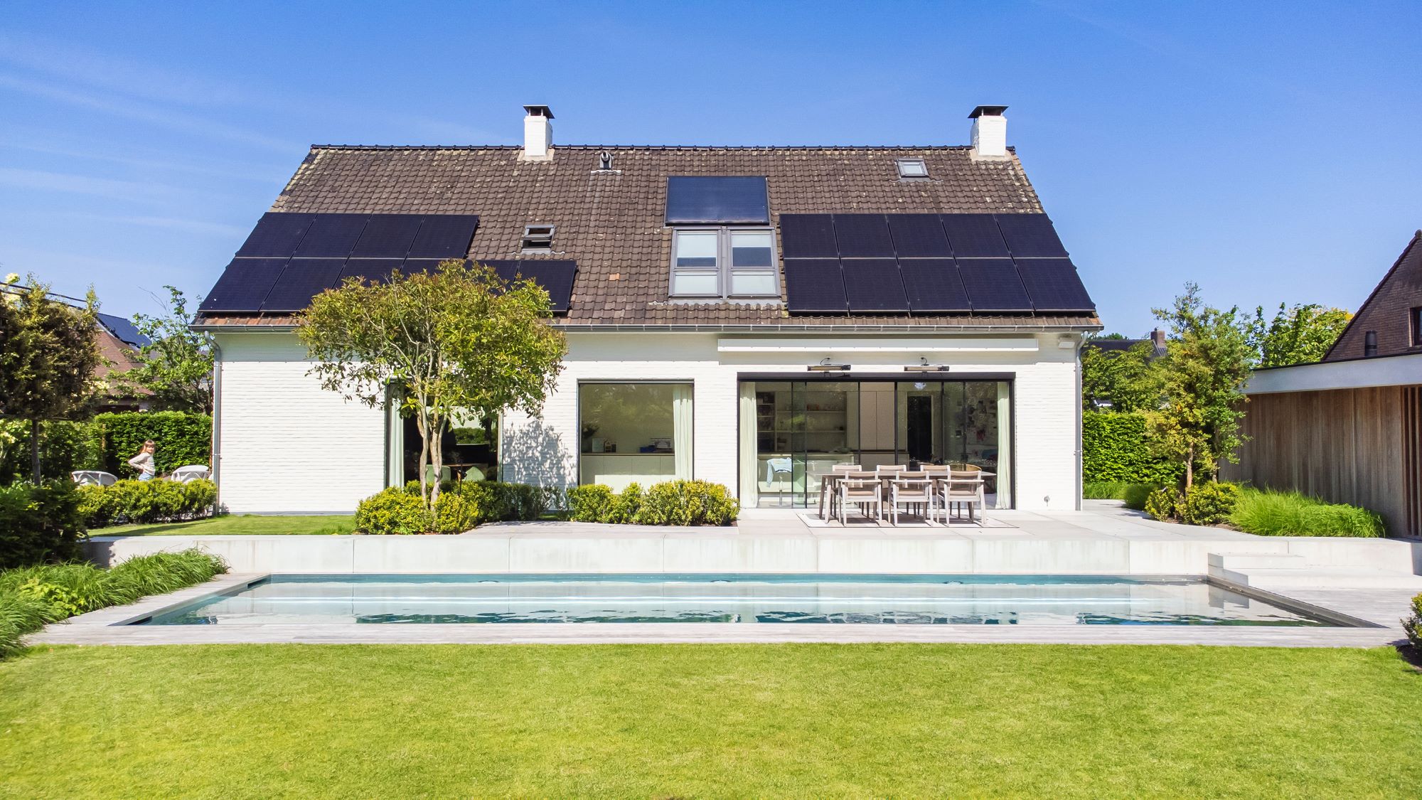 villa met inox zwembad
